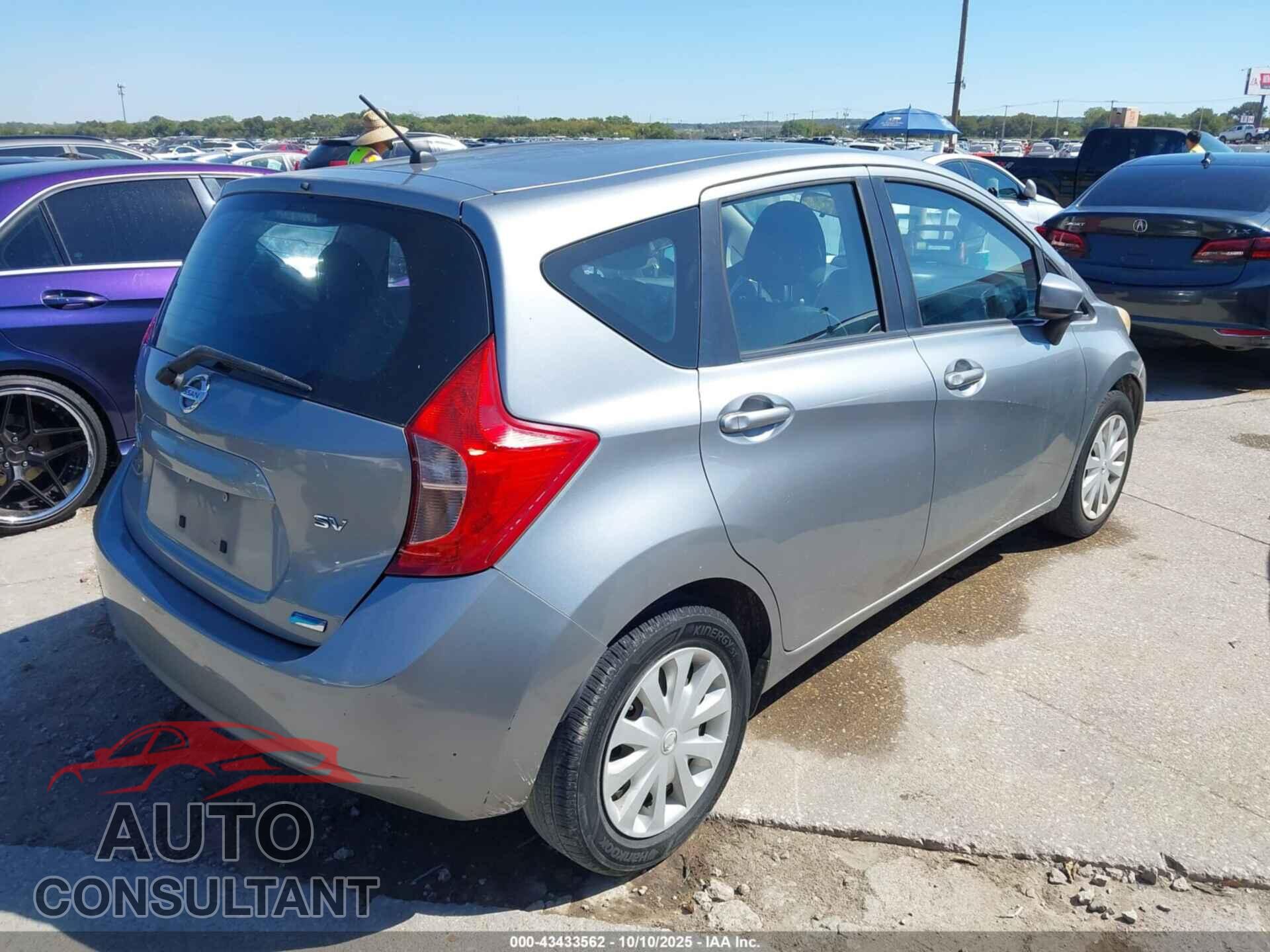 NISSAN VERSA NOTE 2015 - 3N1CE2CPXFL373564