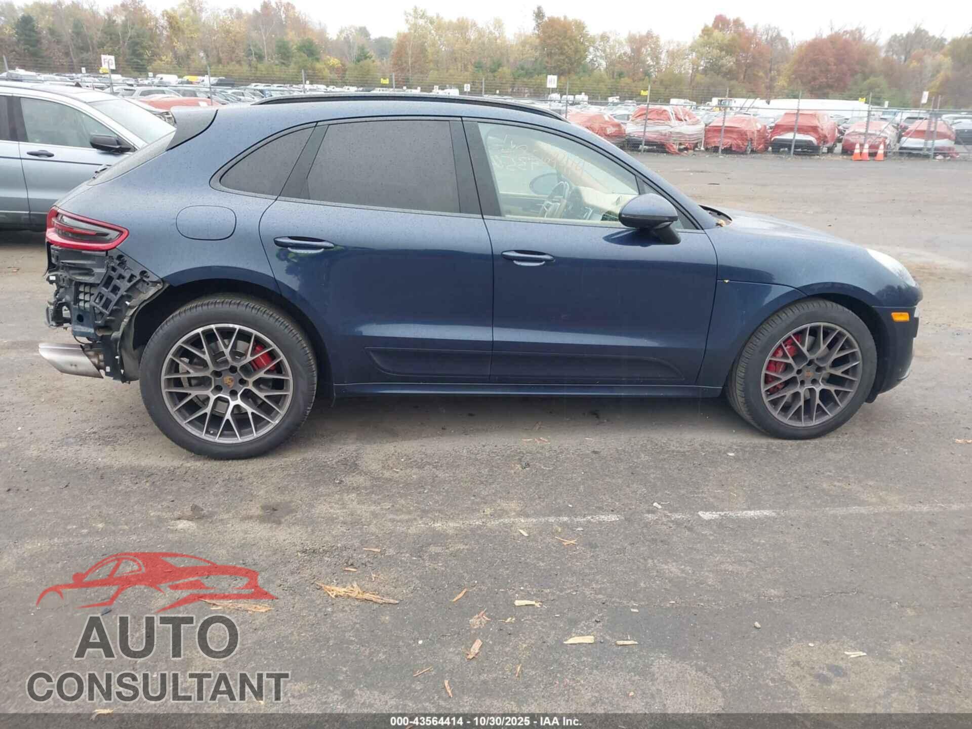 PORSCHE MACAN 2015 - WP1AF2A54FLB93817