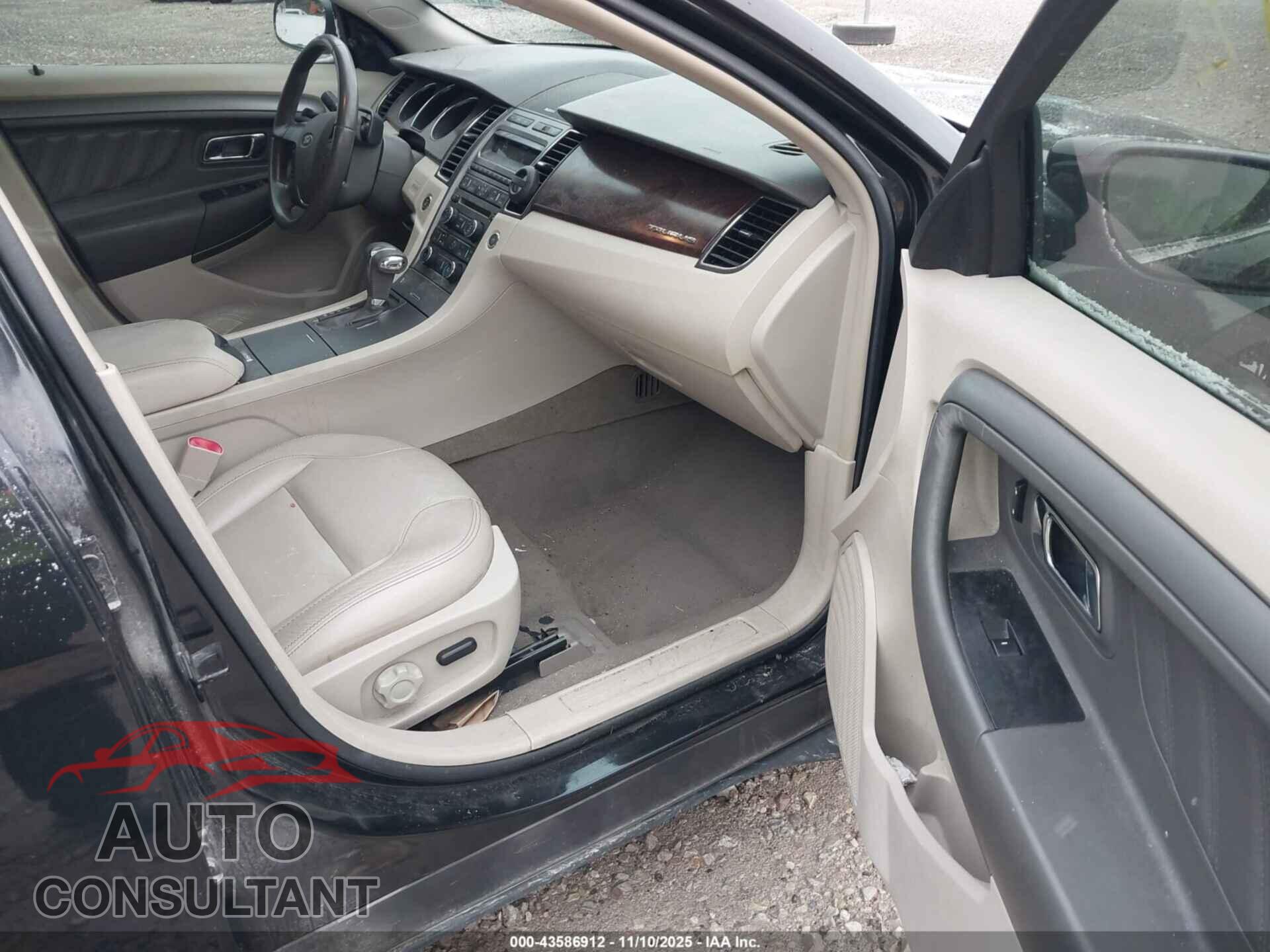 FORD TAURUS 2011 - 1FAHP2EW9BG109449