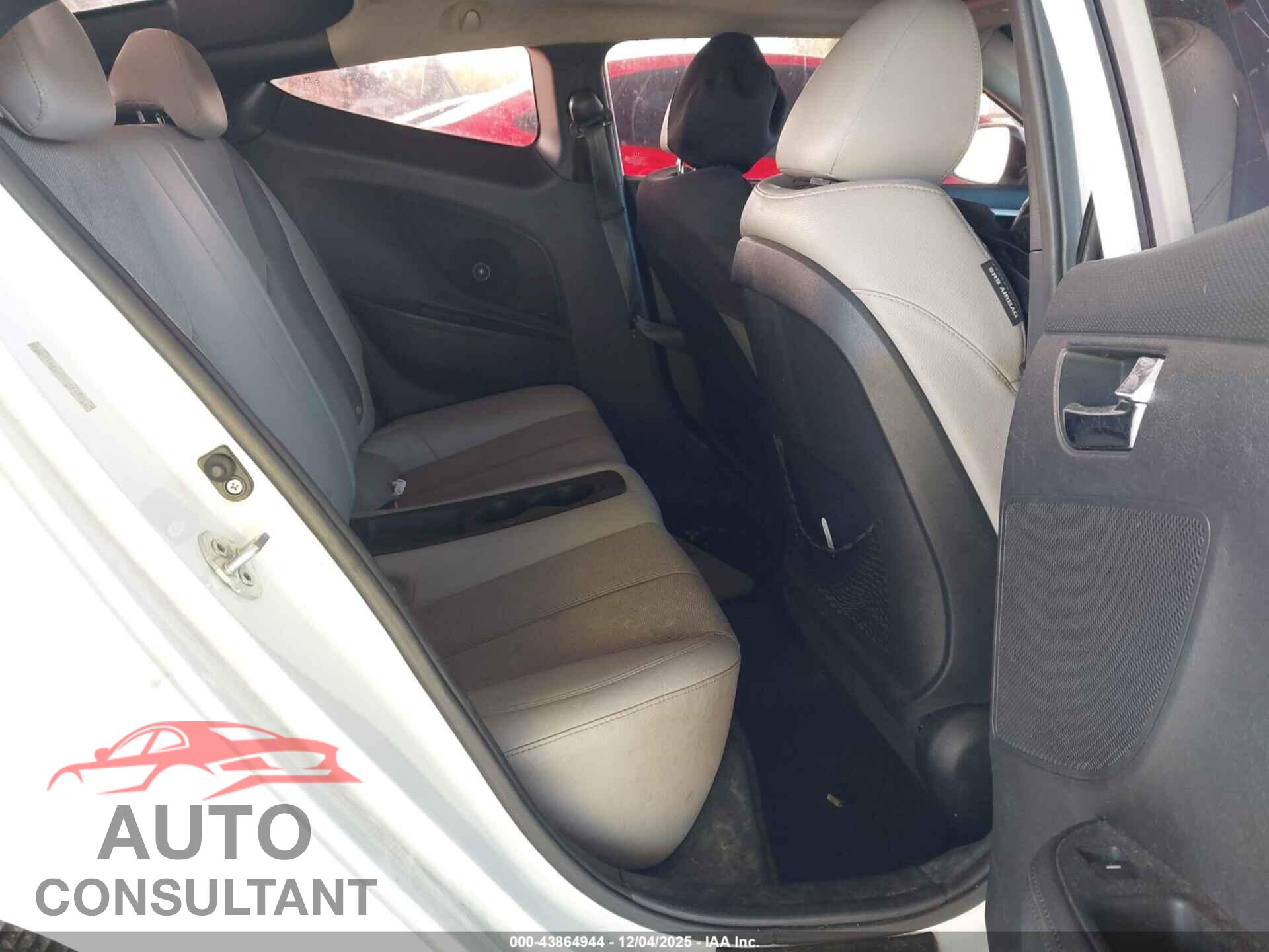 HYUNDAI VELOSTER 2012 - KMHTC6AD2CU025161