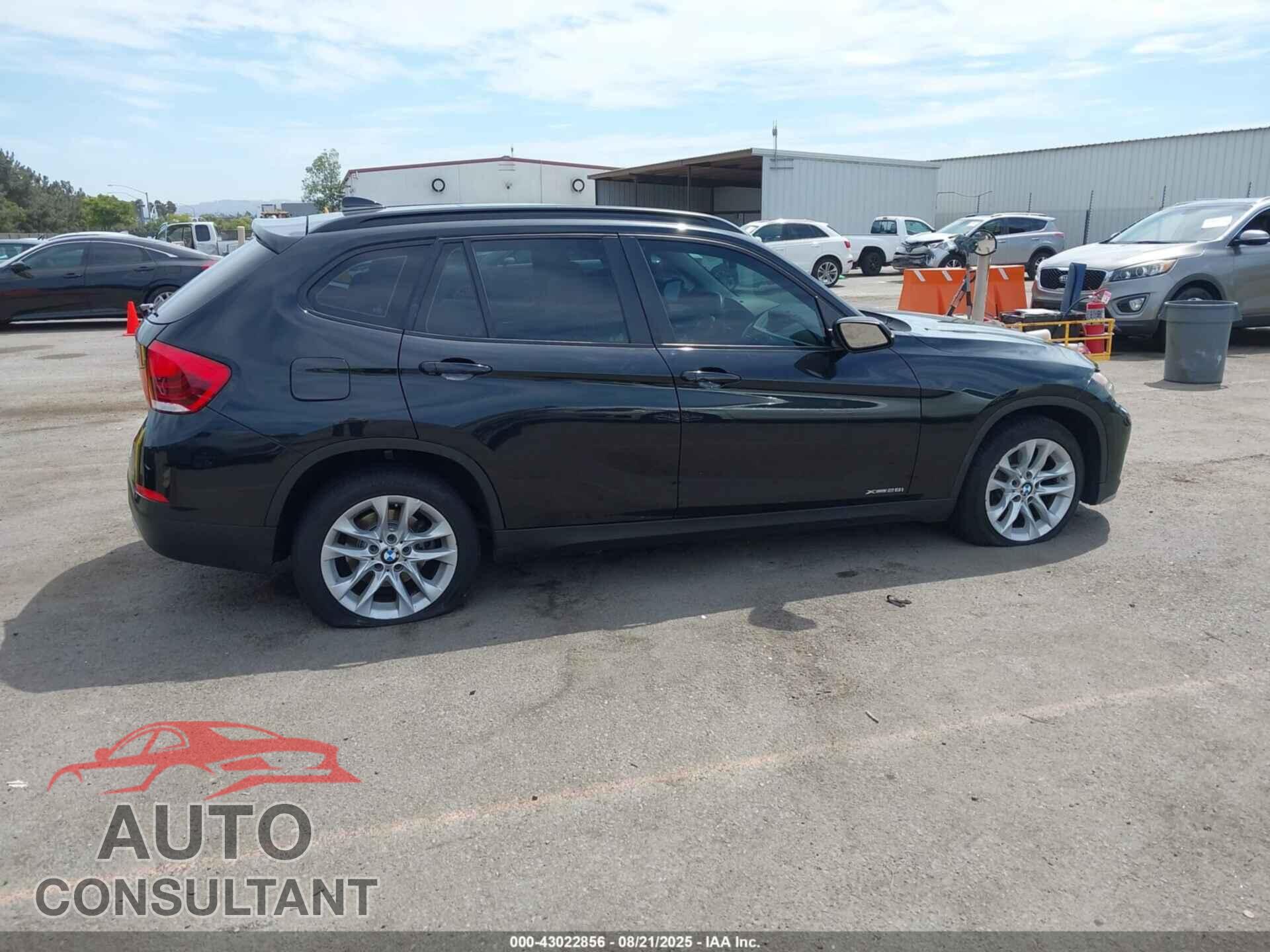 BMW X1 2015 - WBAVL1C59FVY40524