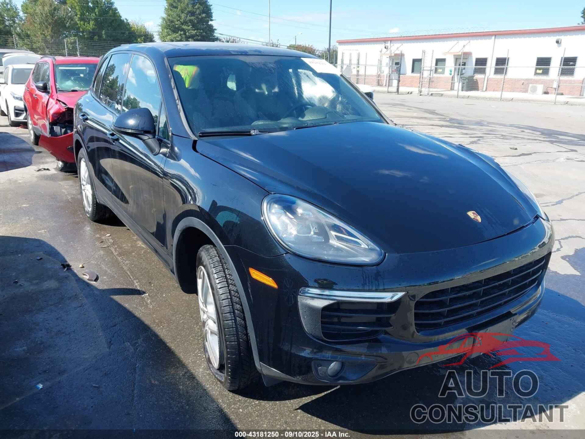 PORSCHE CAYENNE 2016 - WP1AA2A29GKA12061