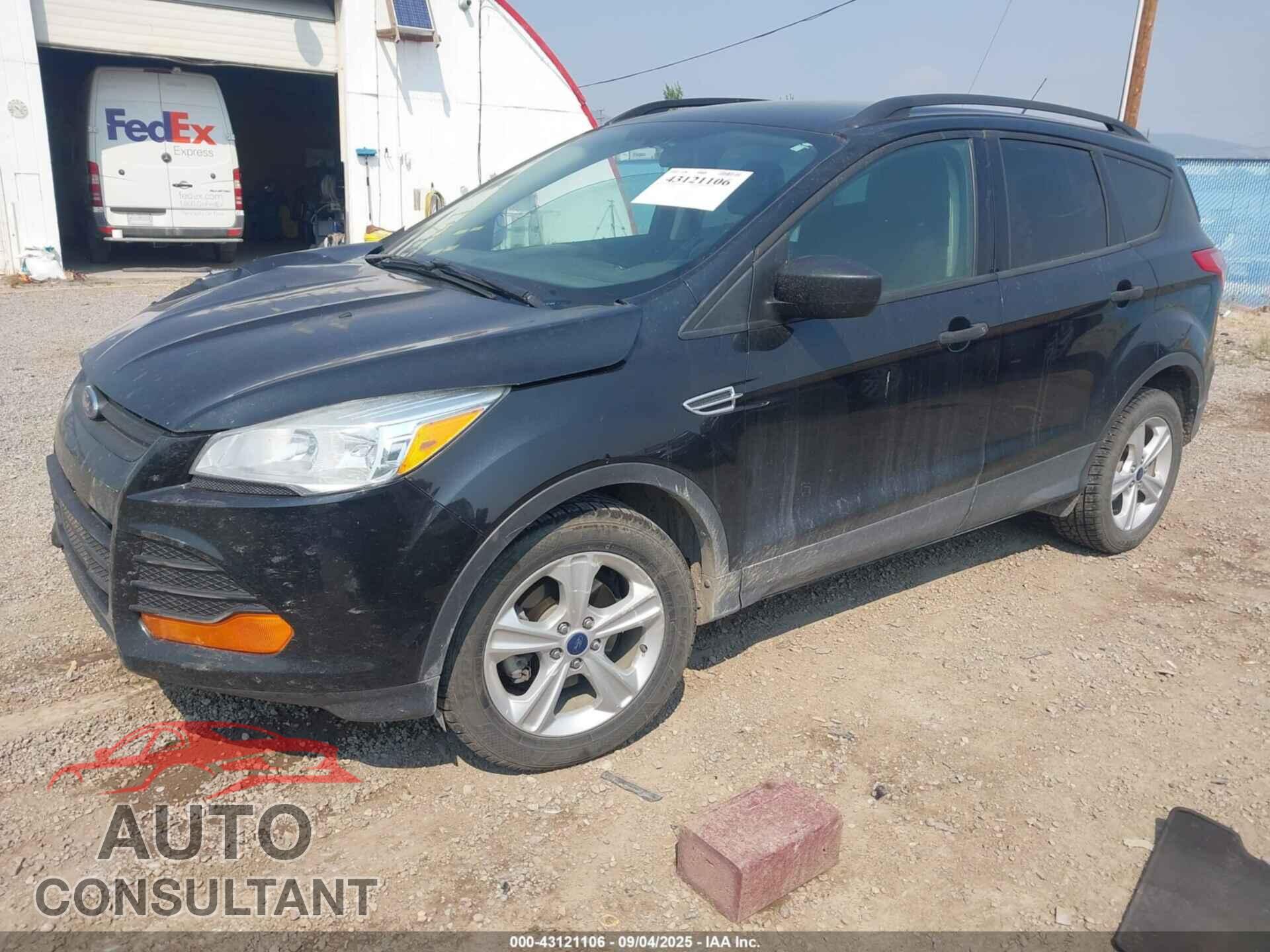 FORD ESCAPE 2015 - 1FMCU0F71FUC51144
