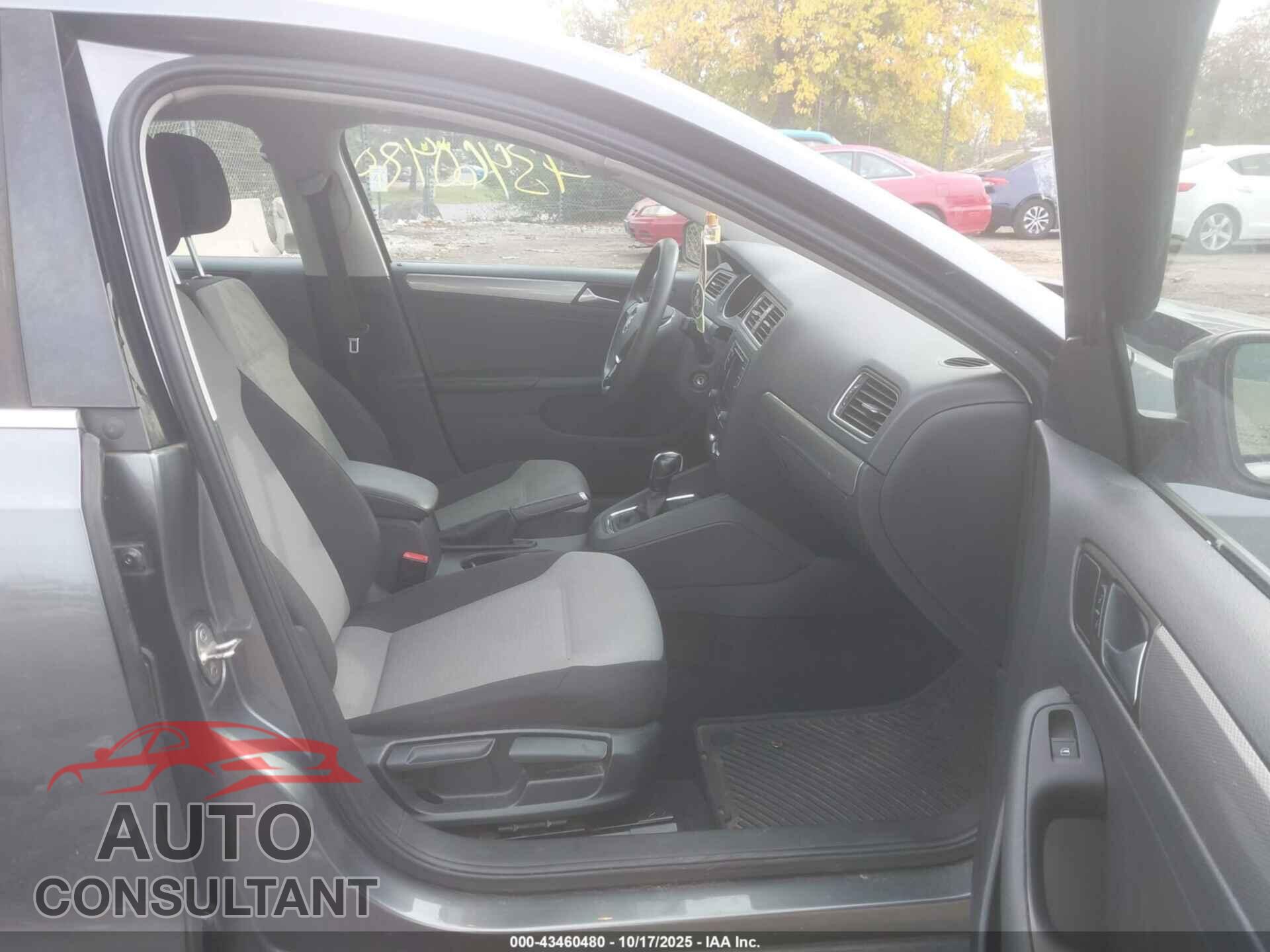 VOLKSWAGEN JETTA 2017 - 3VW2B7AJ8HM258968