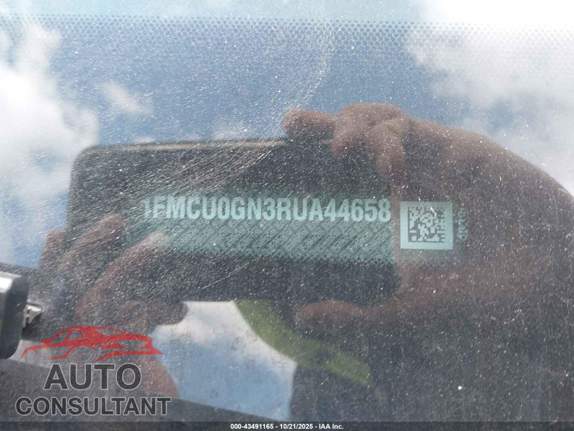 FORD ESCAPE 2024 - 1FMCU0GN3RUA44658