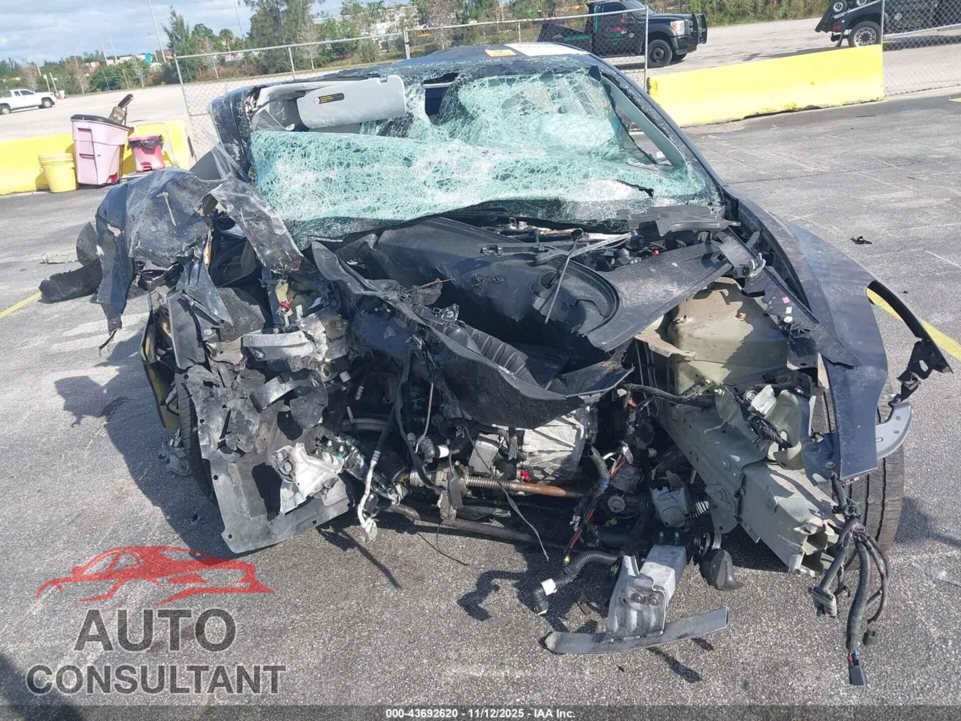 TESLA MODEL 3 2020 - 5YJ3E1EB9LF628577