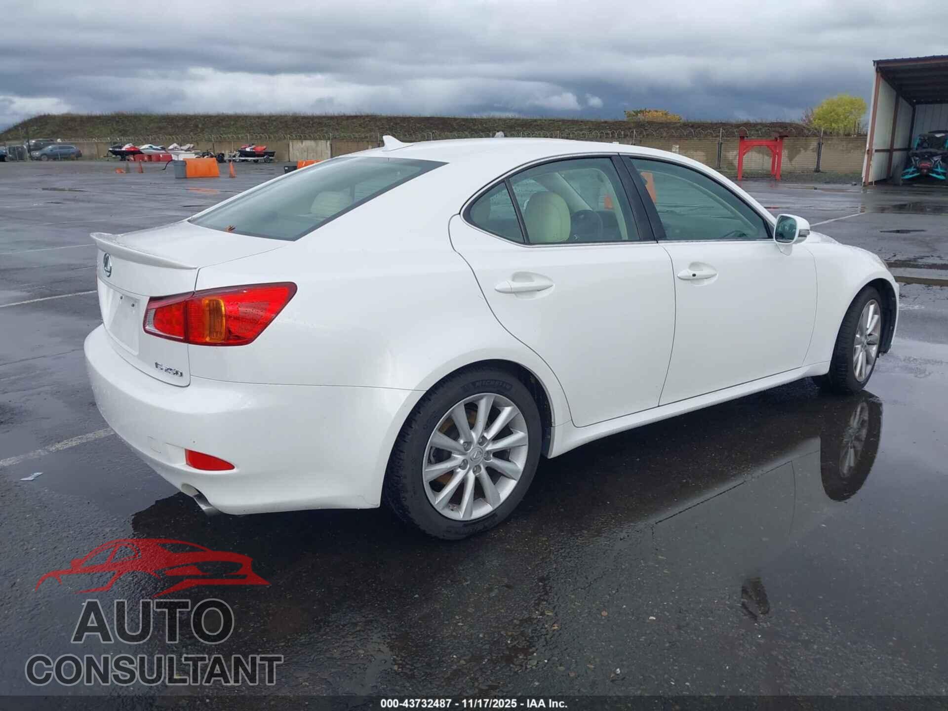 LEXUS IS 250 2010 - JTHBF5C21A5109135
