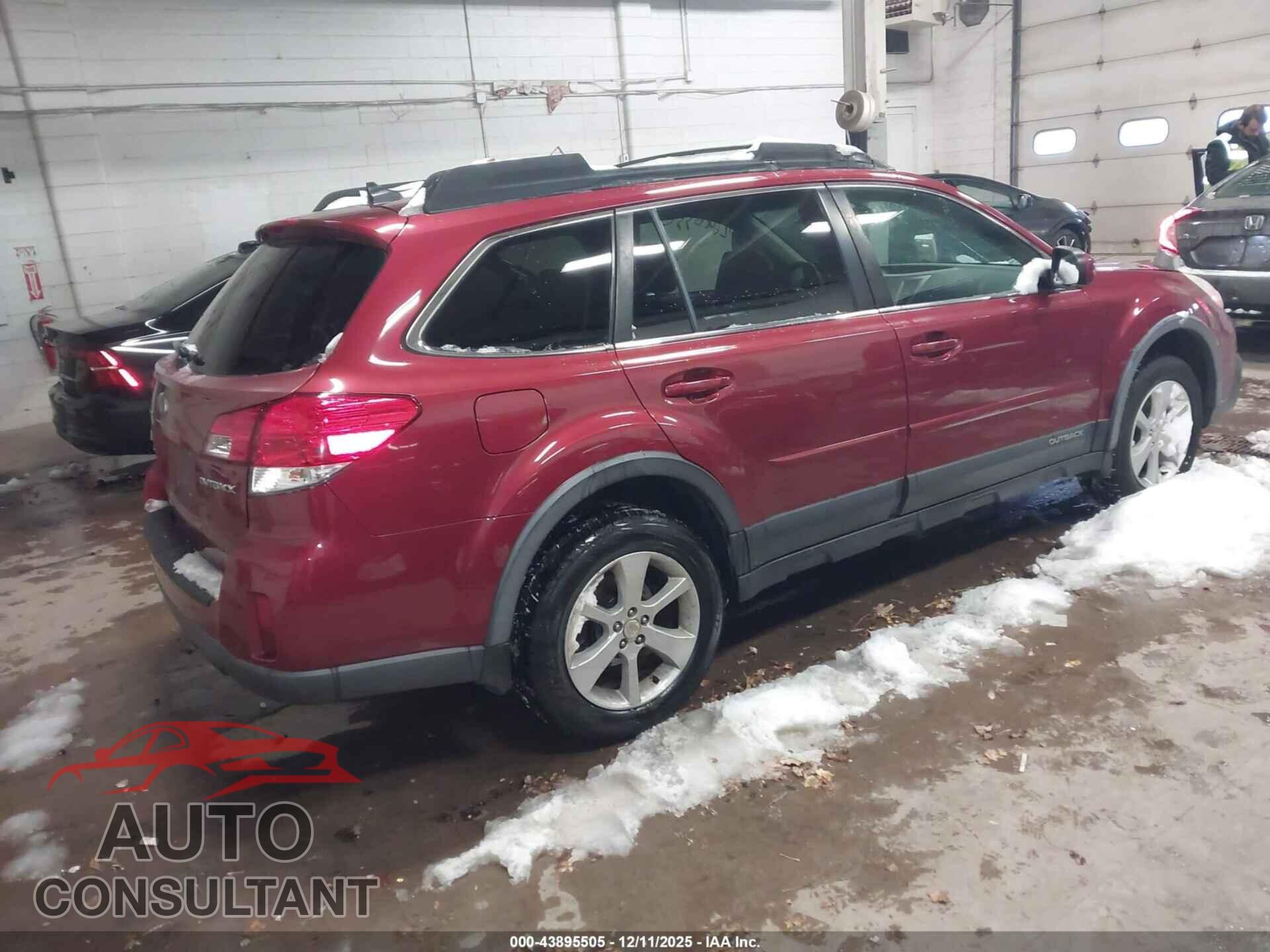 SUBARU OUTBACK 2014 - 4S4BRCDC2E3274371
