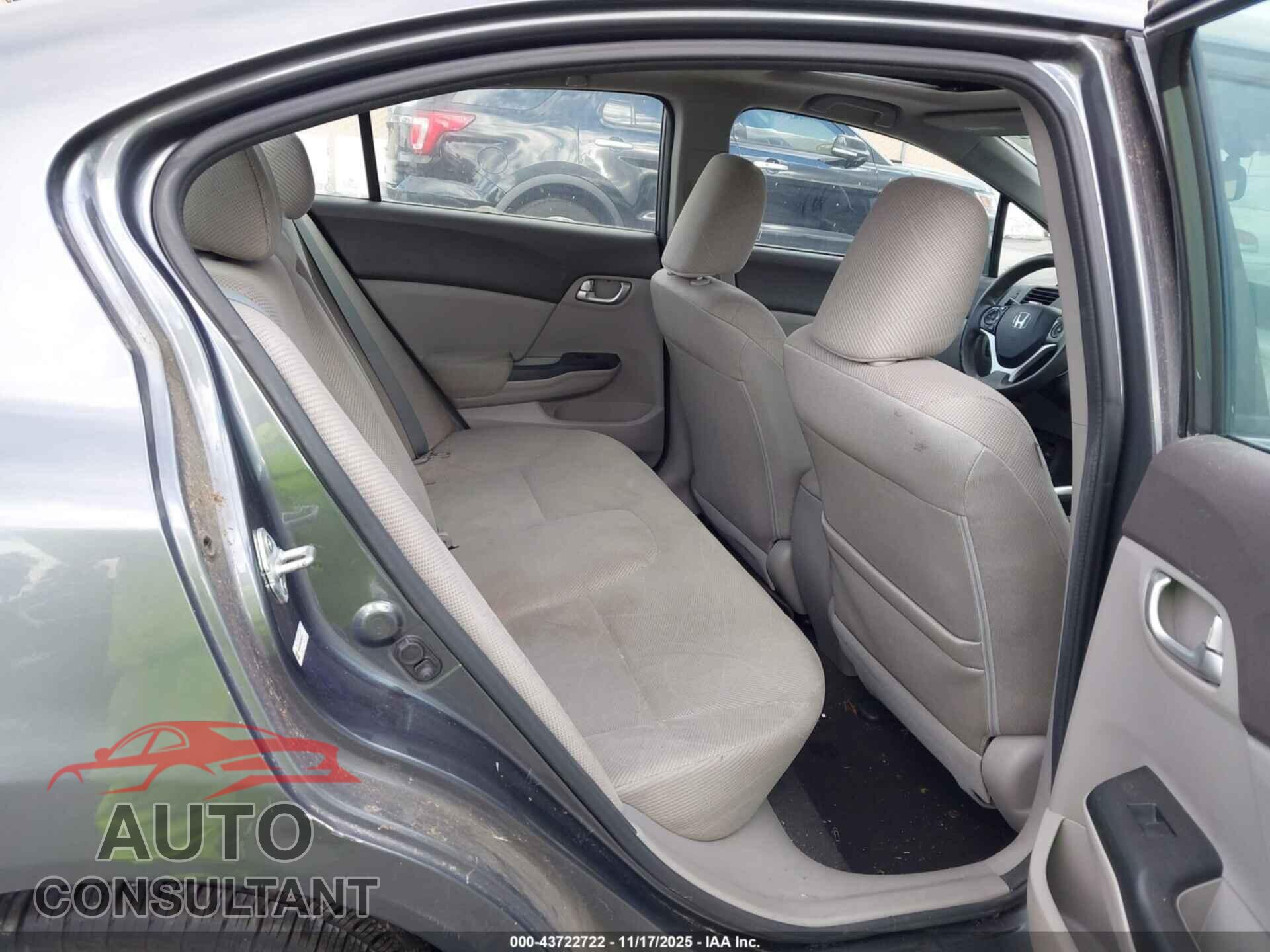 HONDA CIVIC 2012 - 19XFB2F89CE345133