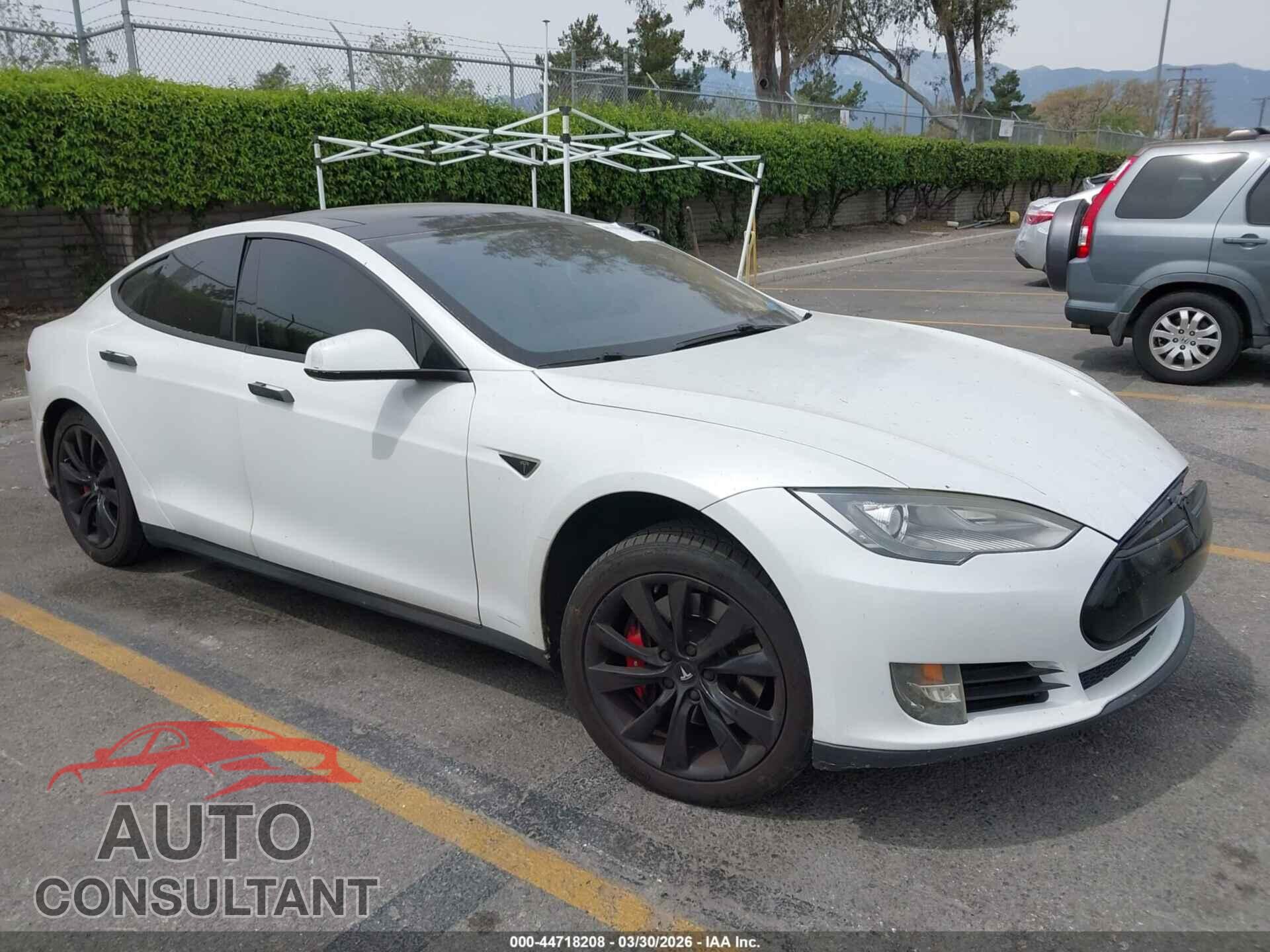 TESLA MODEL S 2013 - 5YJSA1DP9DFP13098