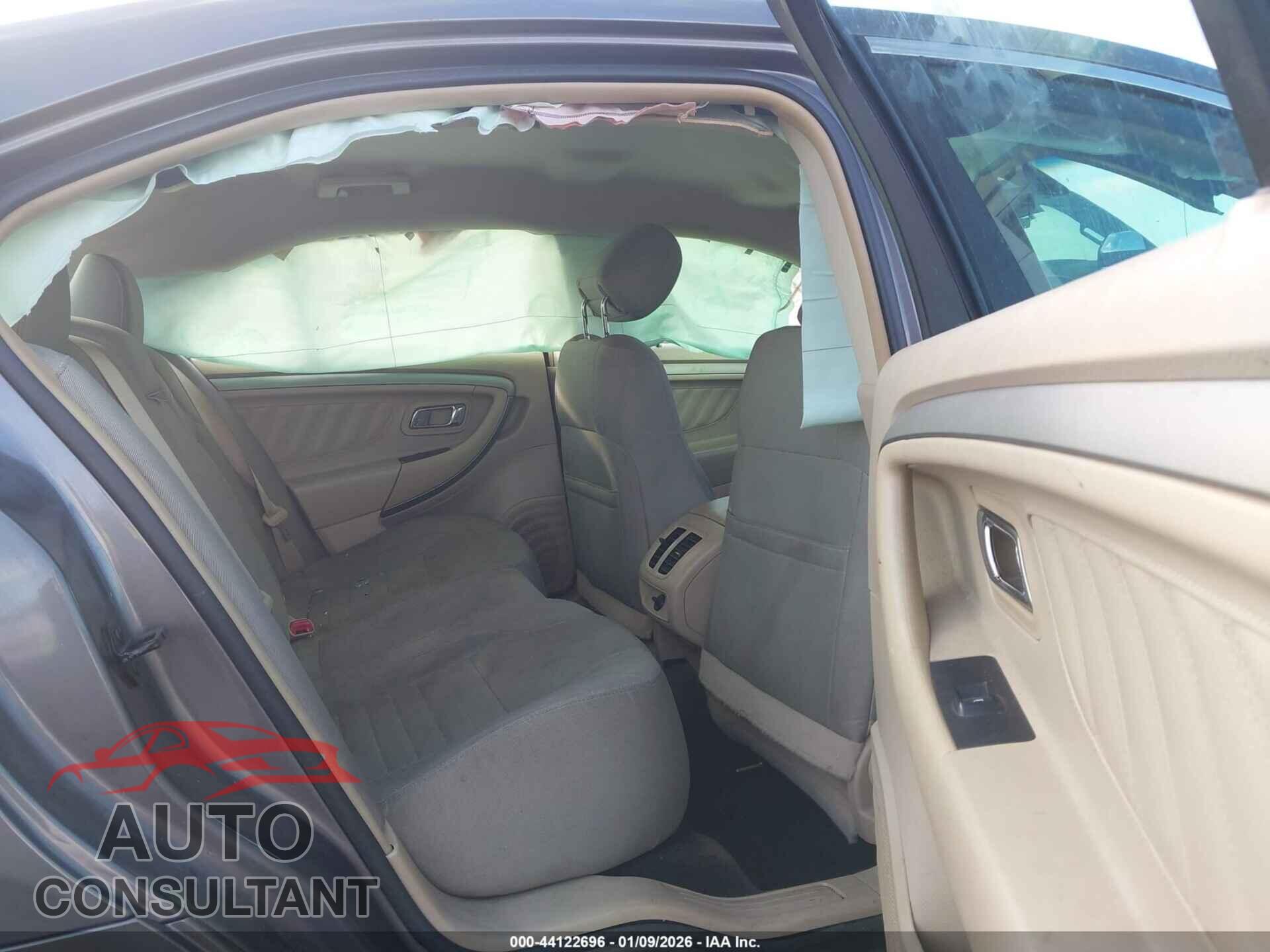 FORD TAURUS 2014 - 1FAHP2D81EG162086
