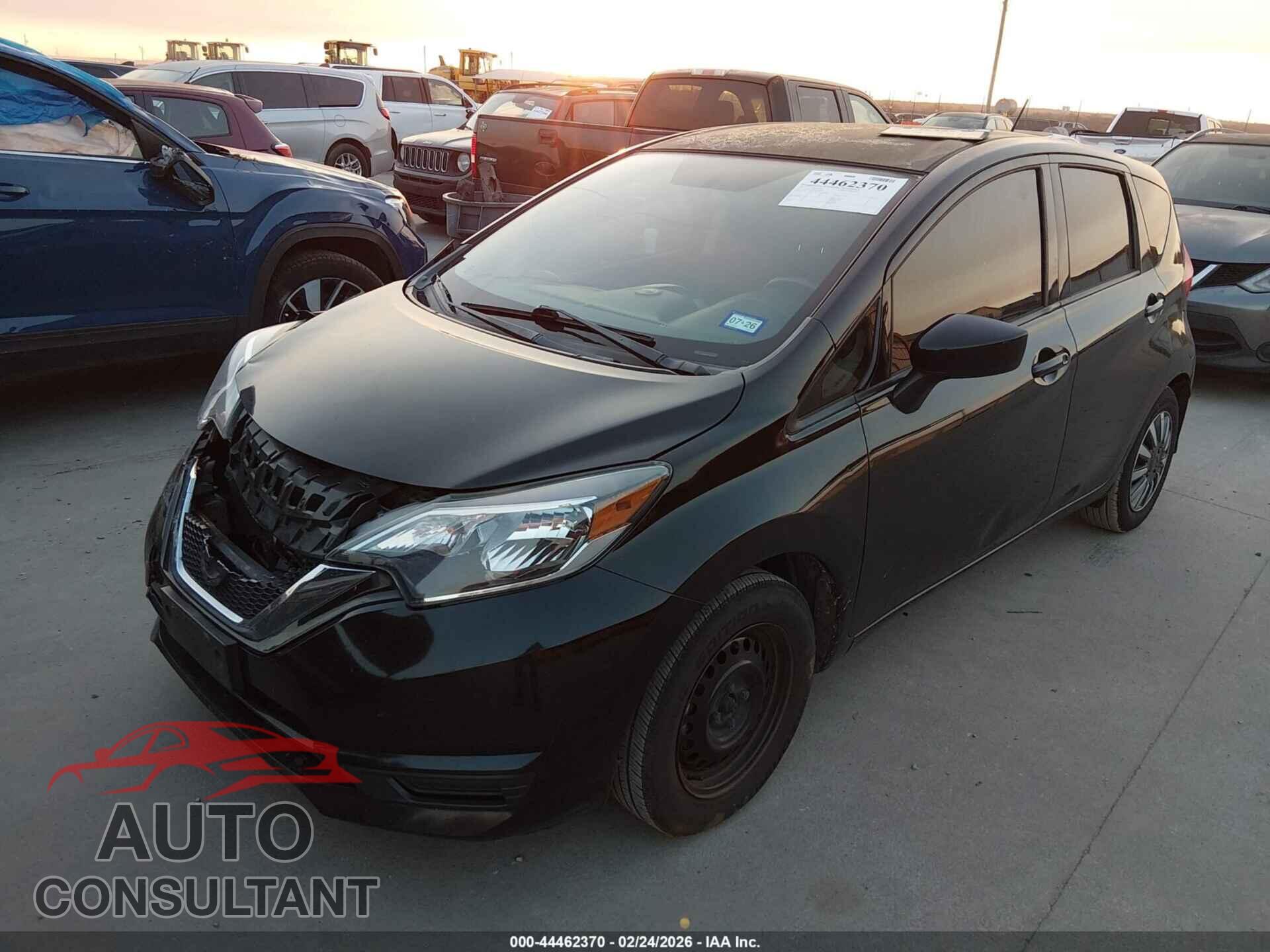 NISSAN VERSA NOTE 2017 - 3N1CE2CP8HL369645