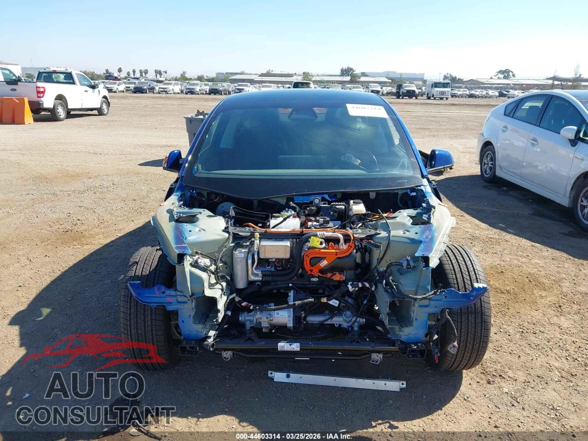 TESLA MODEL 3 2026 - 5YJ3E1EA3TF118944