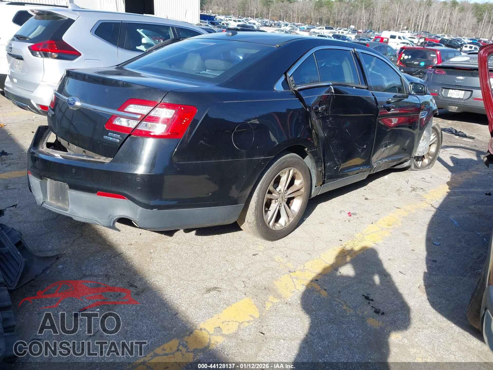 FORD TAURUS 2014 - 1FAHP2E84EG150030