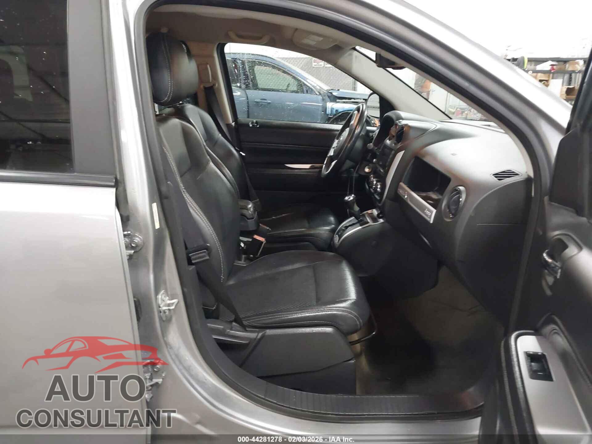 JEEP COMPASS 2017 - 1C4NJCEB2HD102726
