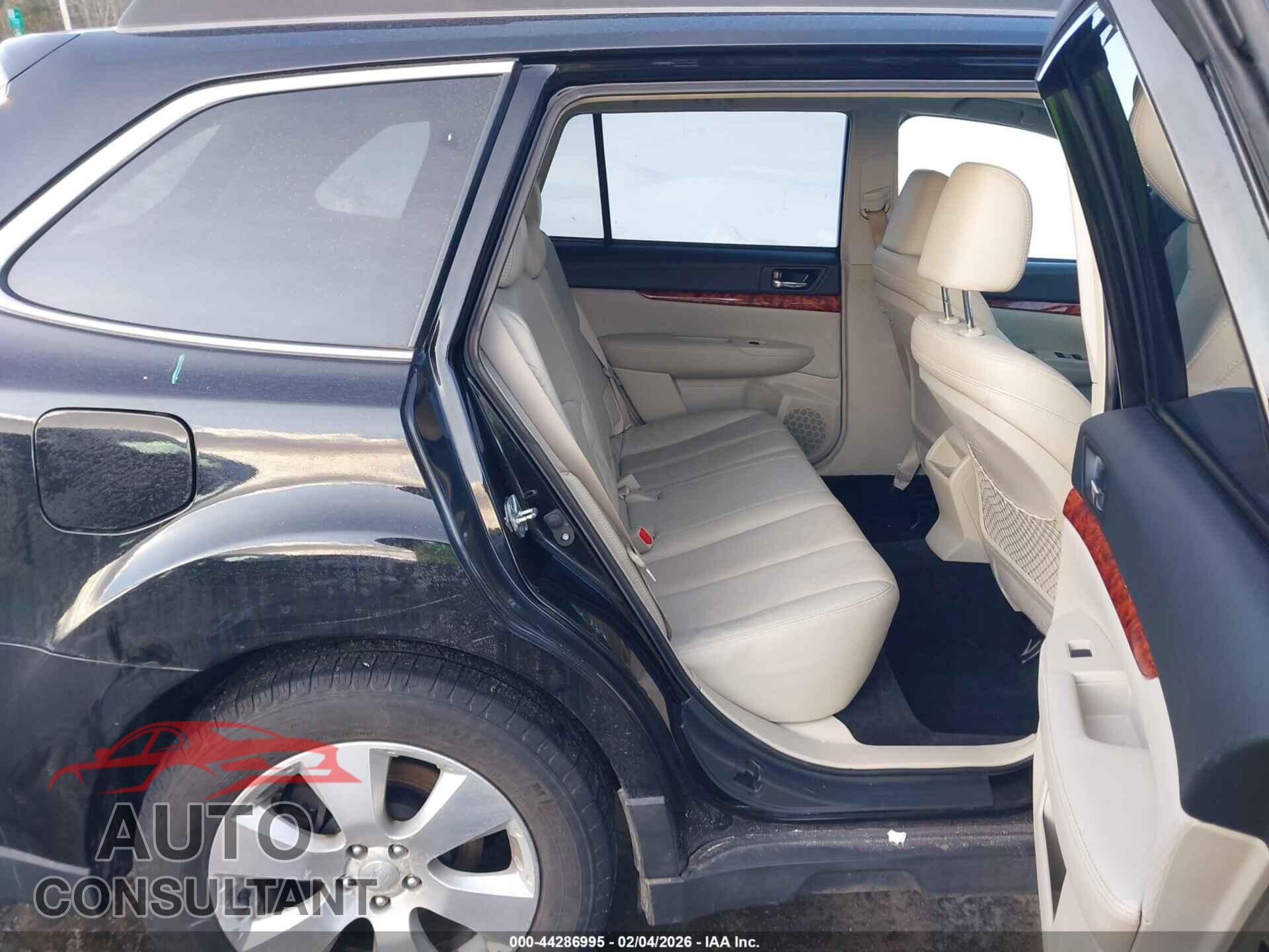 SUBARU OUTBACK 2011 - 4S4BRDKC9B2325858