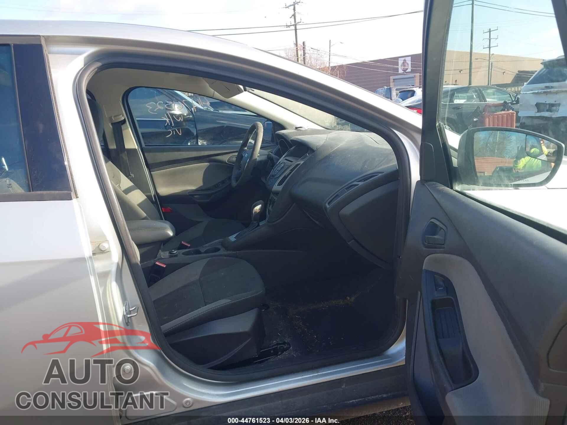 FORD FOCUS 2012 - 1FAHP3F26CL361475
