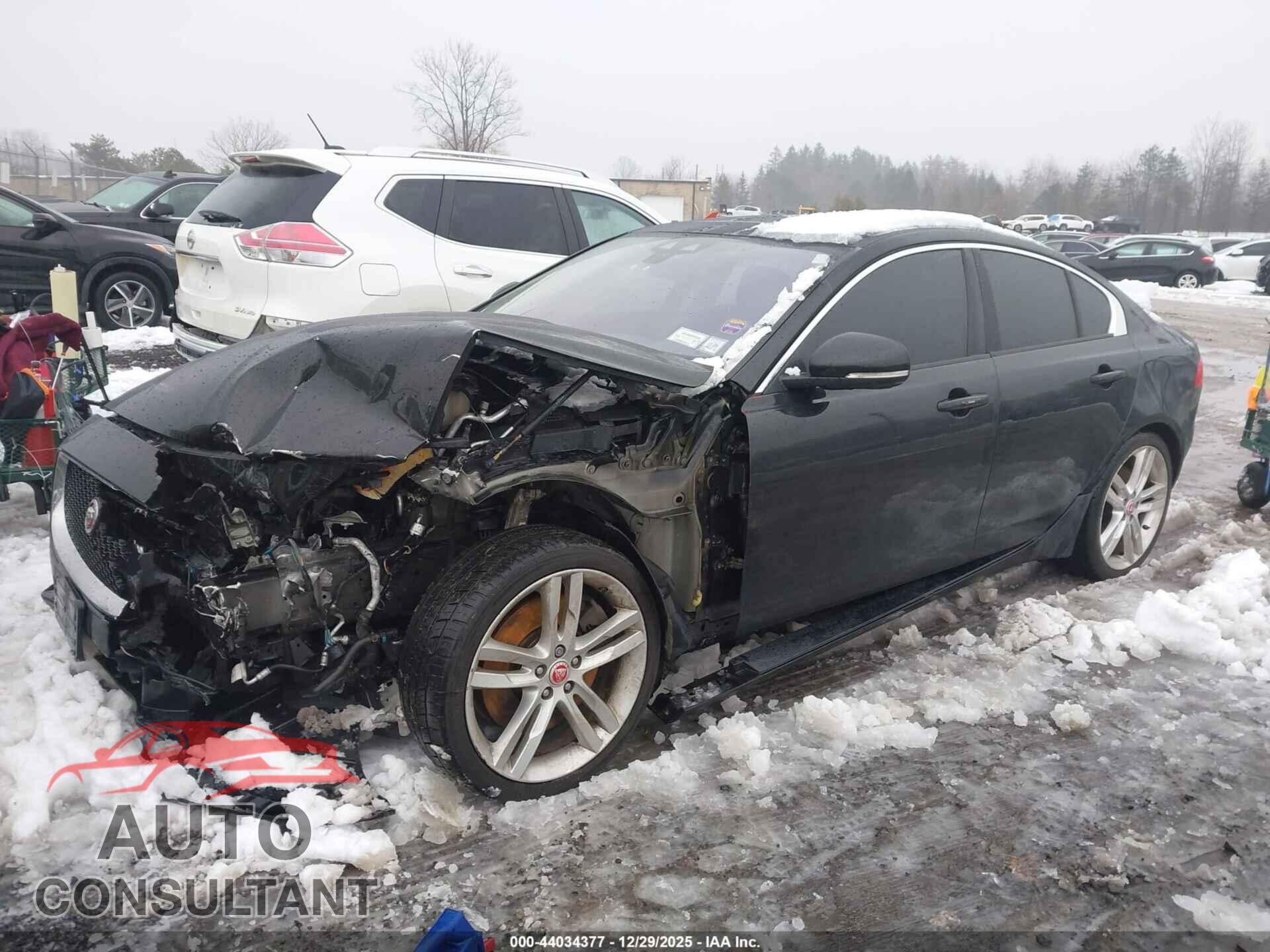 JAGUAR XE 2018 - SAJAJ4EV5JCP21848