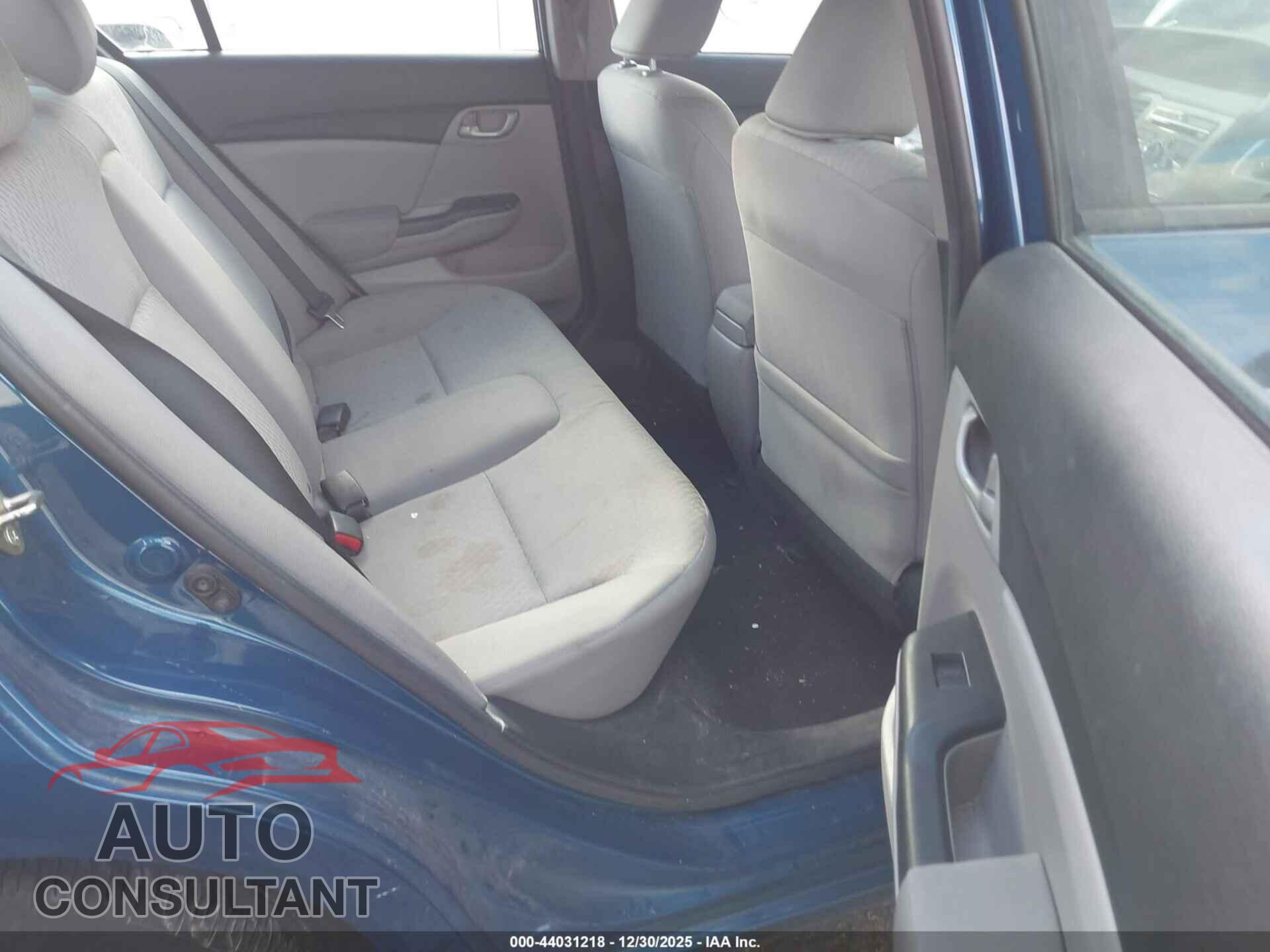 HONDA CIVIC 2015 - 2HGFB2F57FH550434