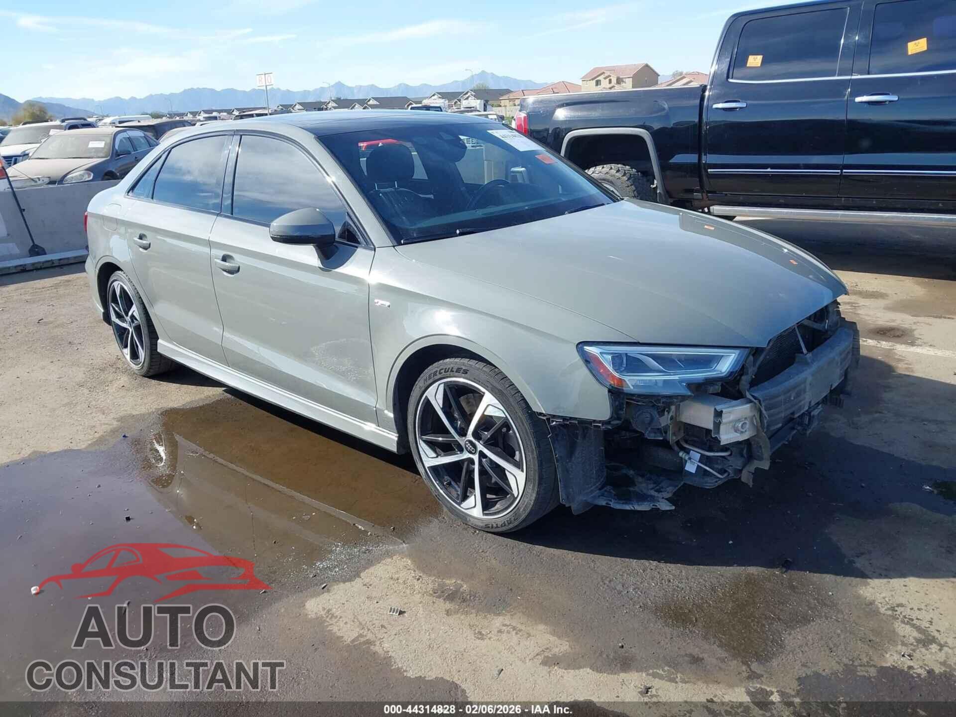 AUDI A3 2020 - WAUJEGFF2LA103281