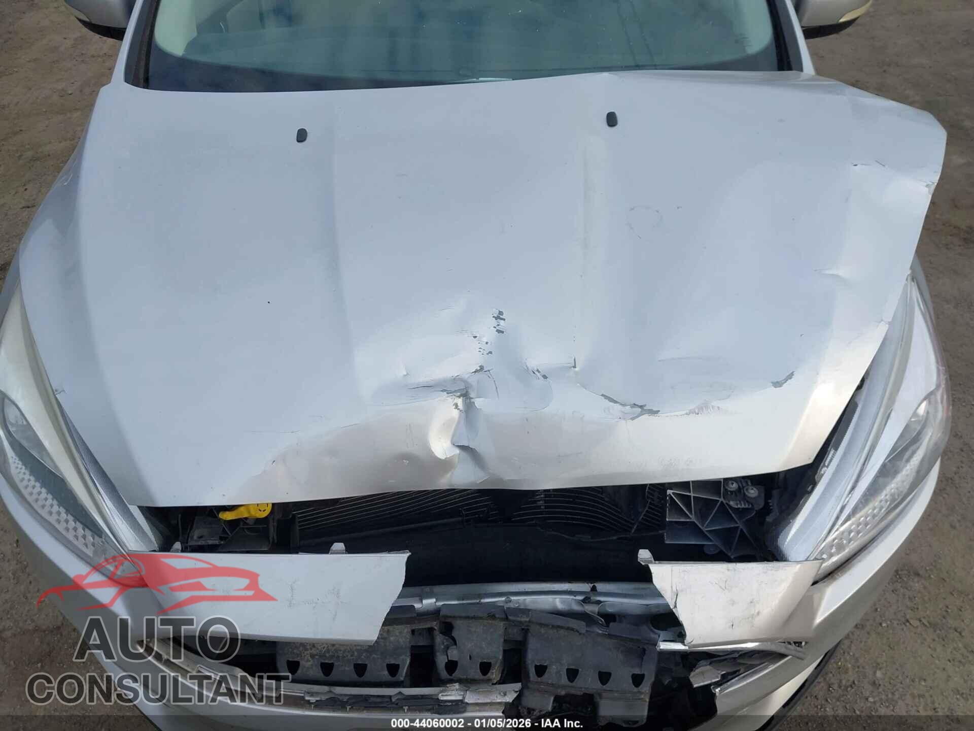 FORD FOCUS 2016 - 1FADP3K27GL218724