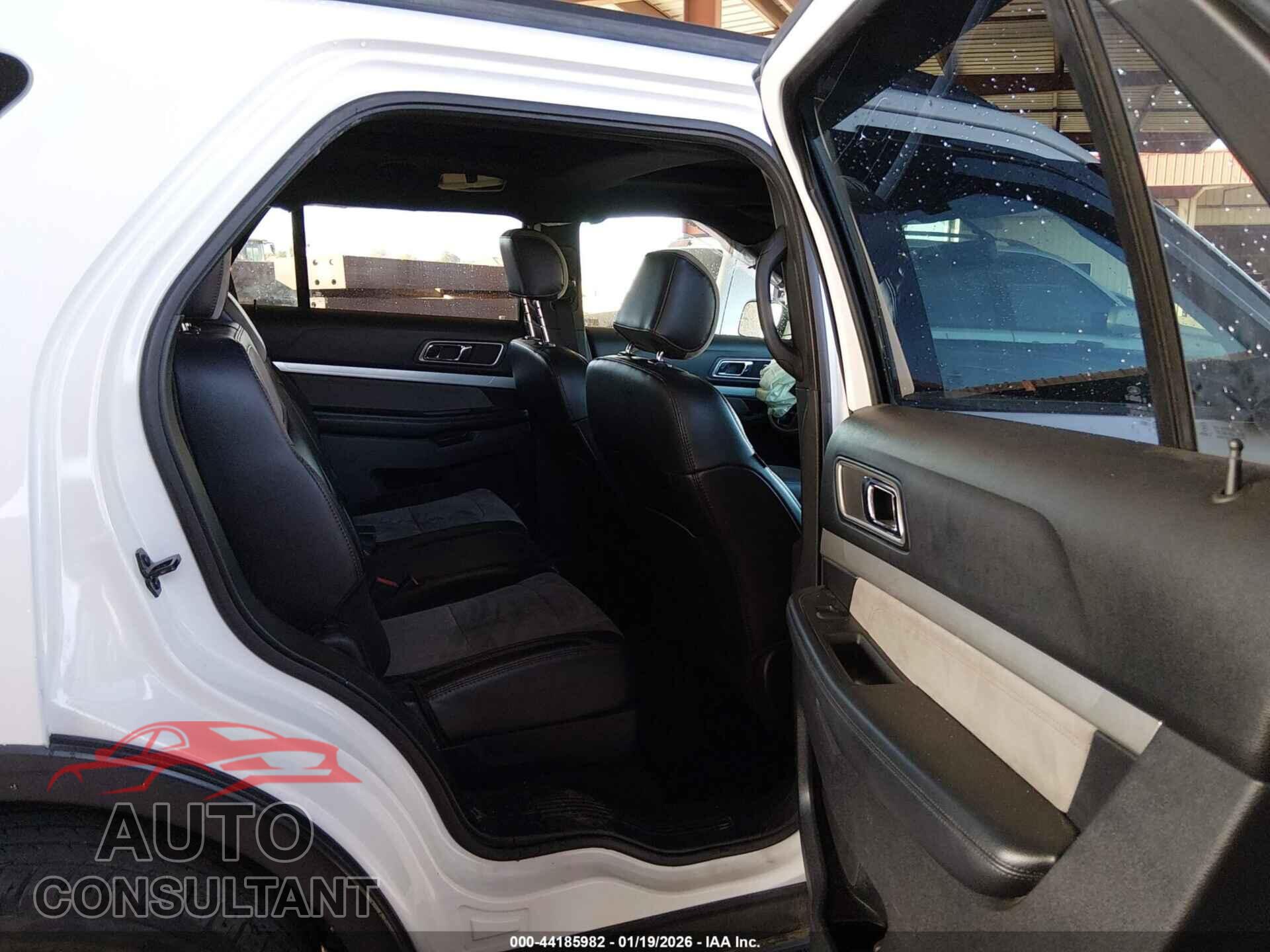 FORD EXPLORER 2017 - 1FM5K7D80HGE11986