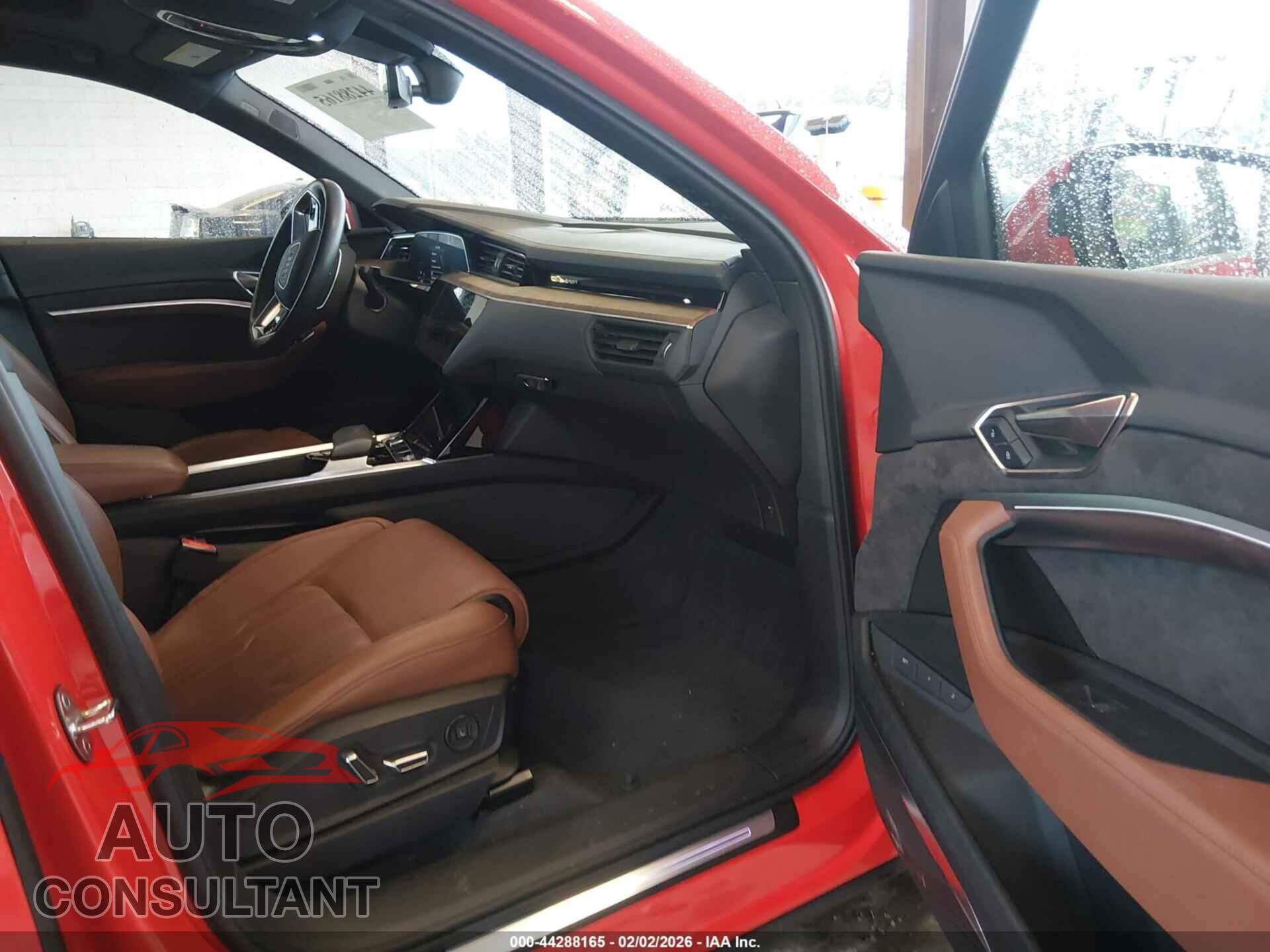 AUDI E-TRON 2019 - WA1VABGEXKB011721