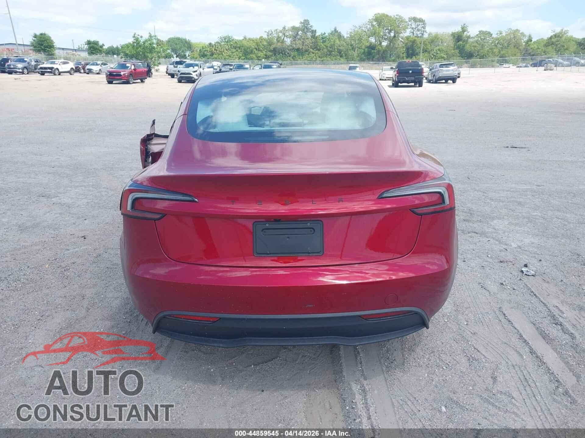 TESLA MODEL 3 2026 - 5YJ3E1EA0TF140075