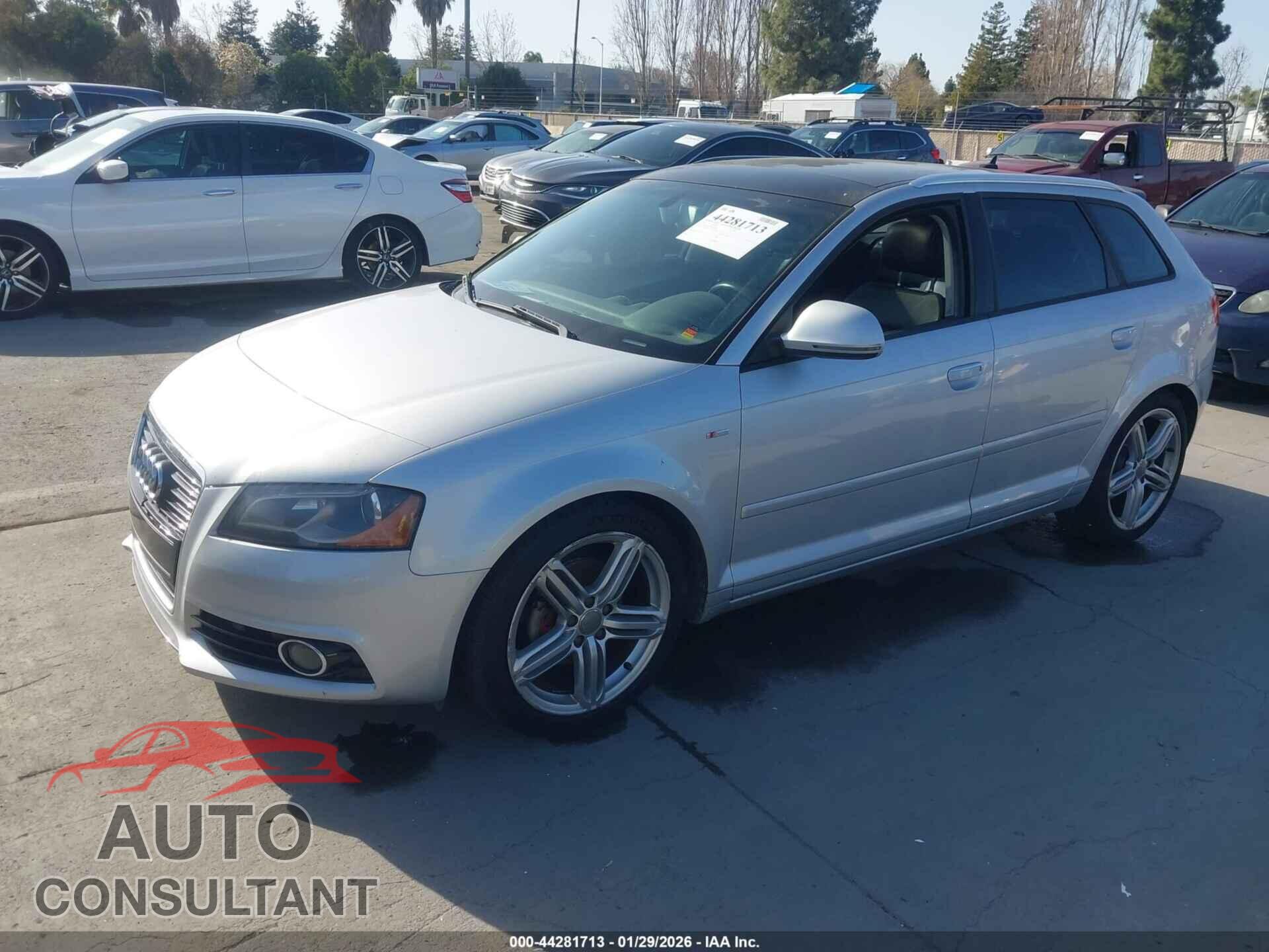 AUDI A3 2011 - WAUKJAFMXBA028663