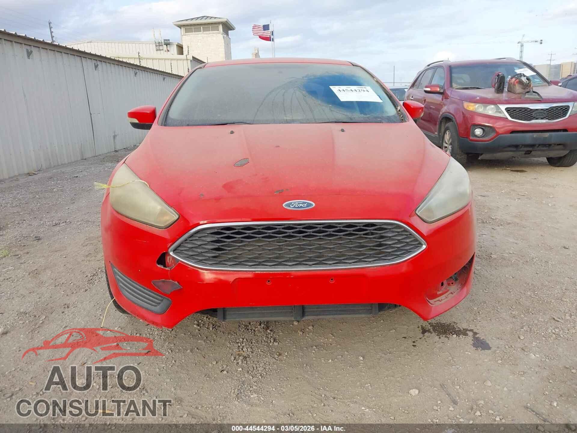 FORD FOCUS 2016 - 1FADP3F25GL301322