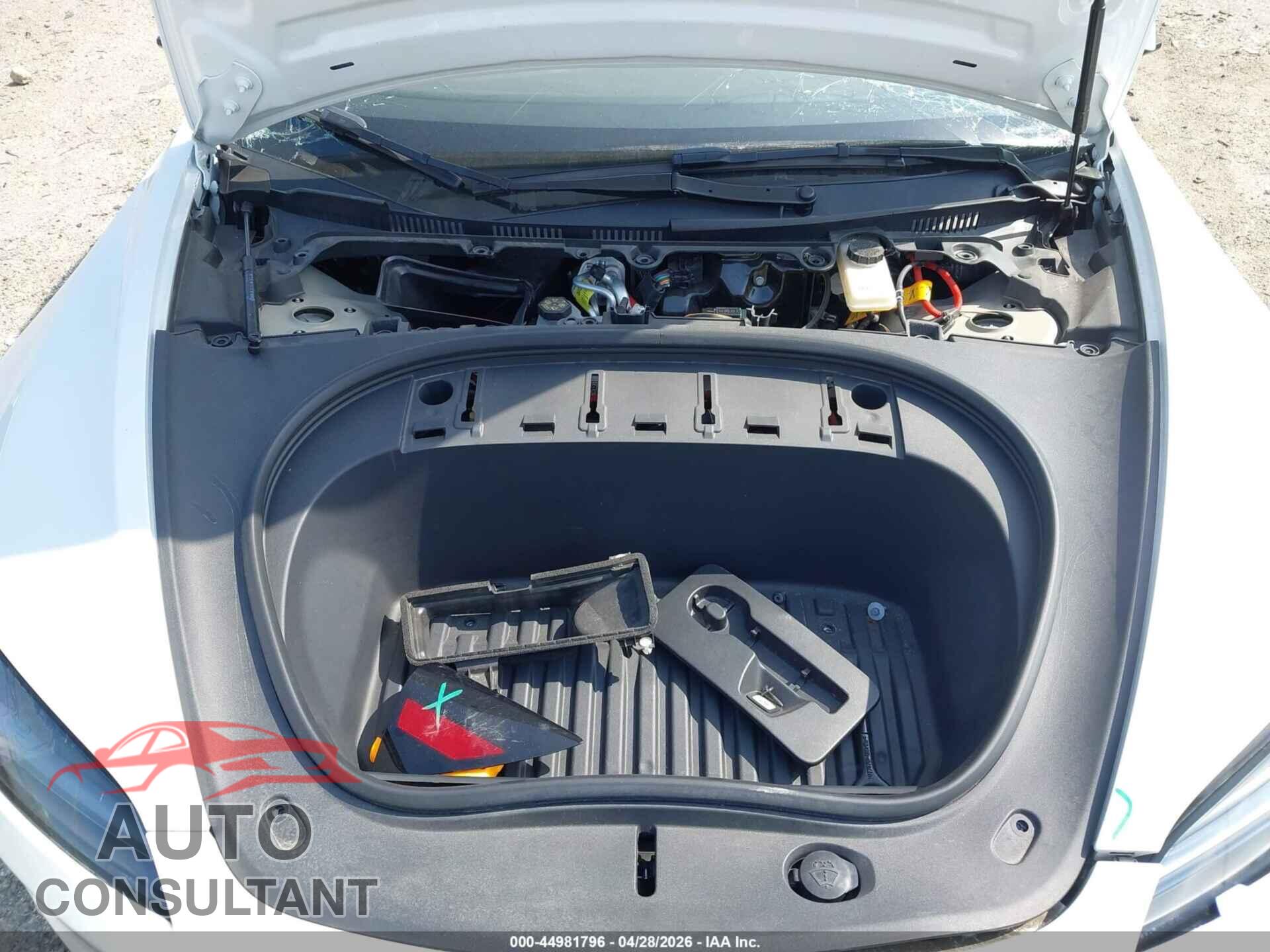 TESLA MODEL 3 2024 - 5YJ3E1EA5RF763376