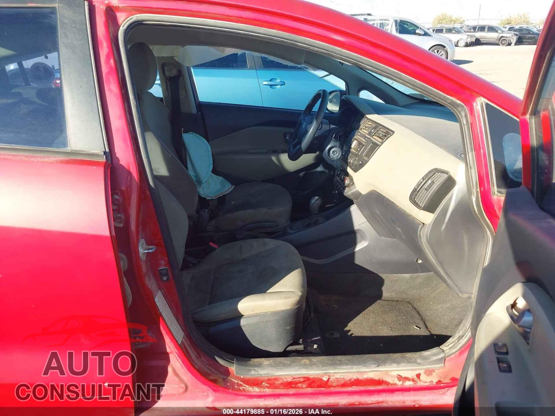 KIA RIO 2014 - KNADM4A32E6377016