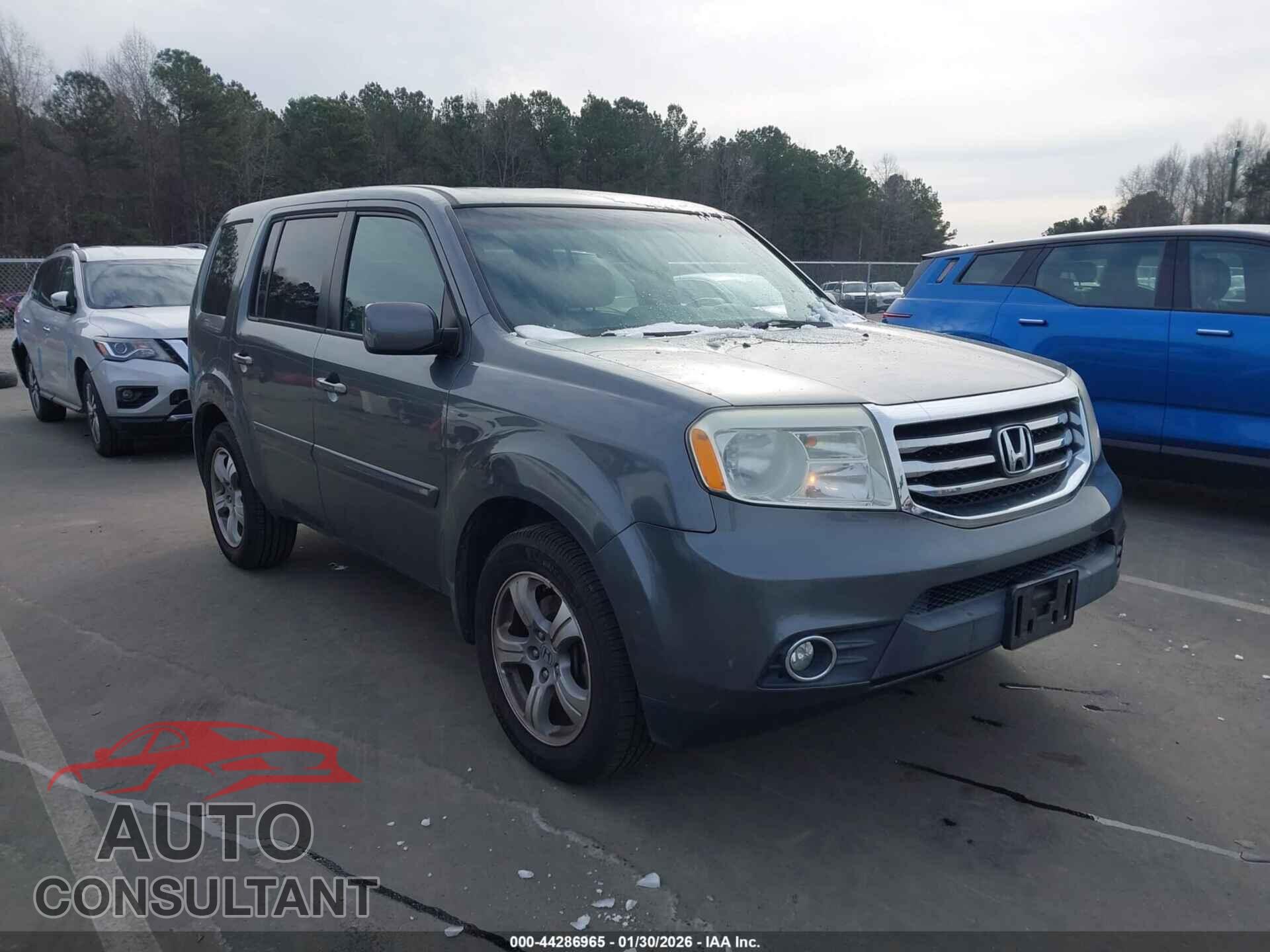HONDA PILOT 2012 - 5FNYF3H5XCB021415