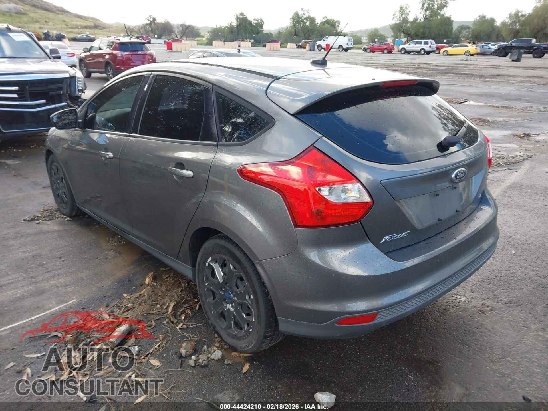 FORD FOCUS 2012 - 1FAHP3K26CL338168
