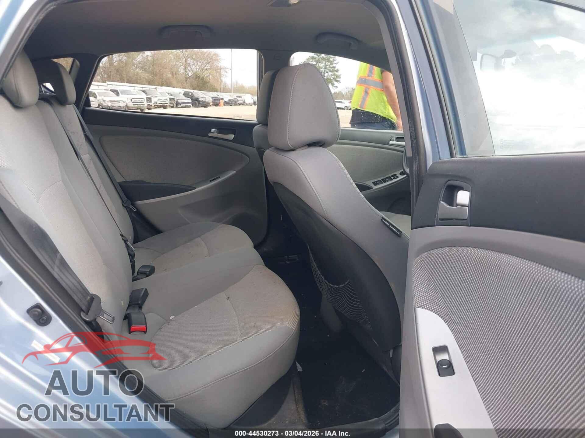 HYUNDAI ACCENT 2013 - KMHCT5AE2DU075689
