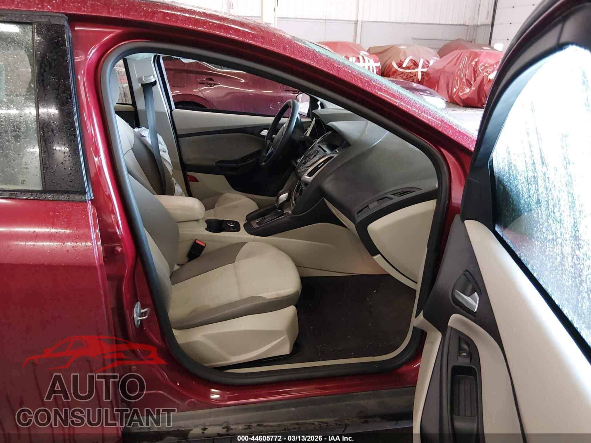FORD FOCUS 2014 - 1FADP3K20EL321805