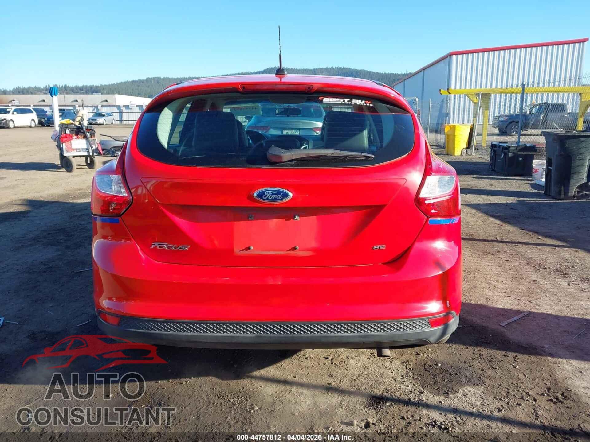 FORD FOCUS 2013 - 1FADP3K27DL339717