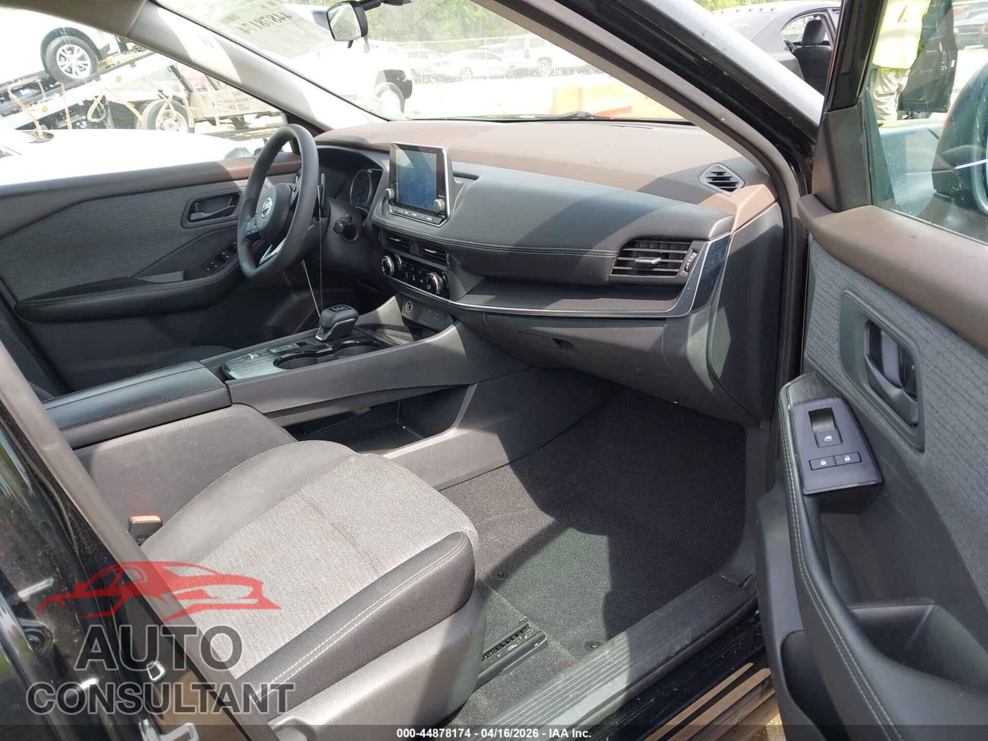 NISSAN ROGUE 2021 - 5N1AT3AAXMC791237