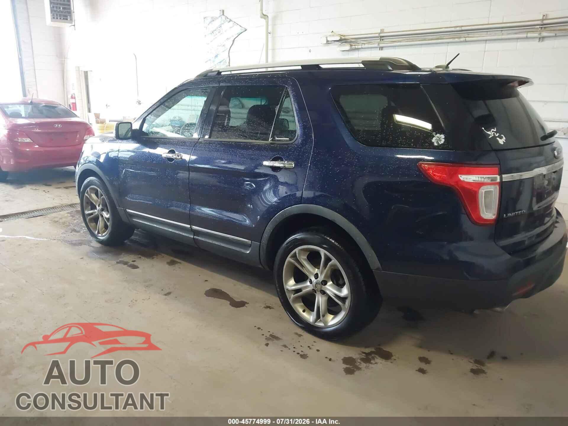 FORD EXPLORER 2011 - 1FMHK8F89BGA01016