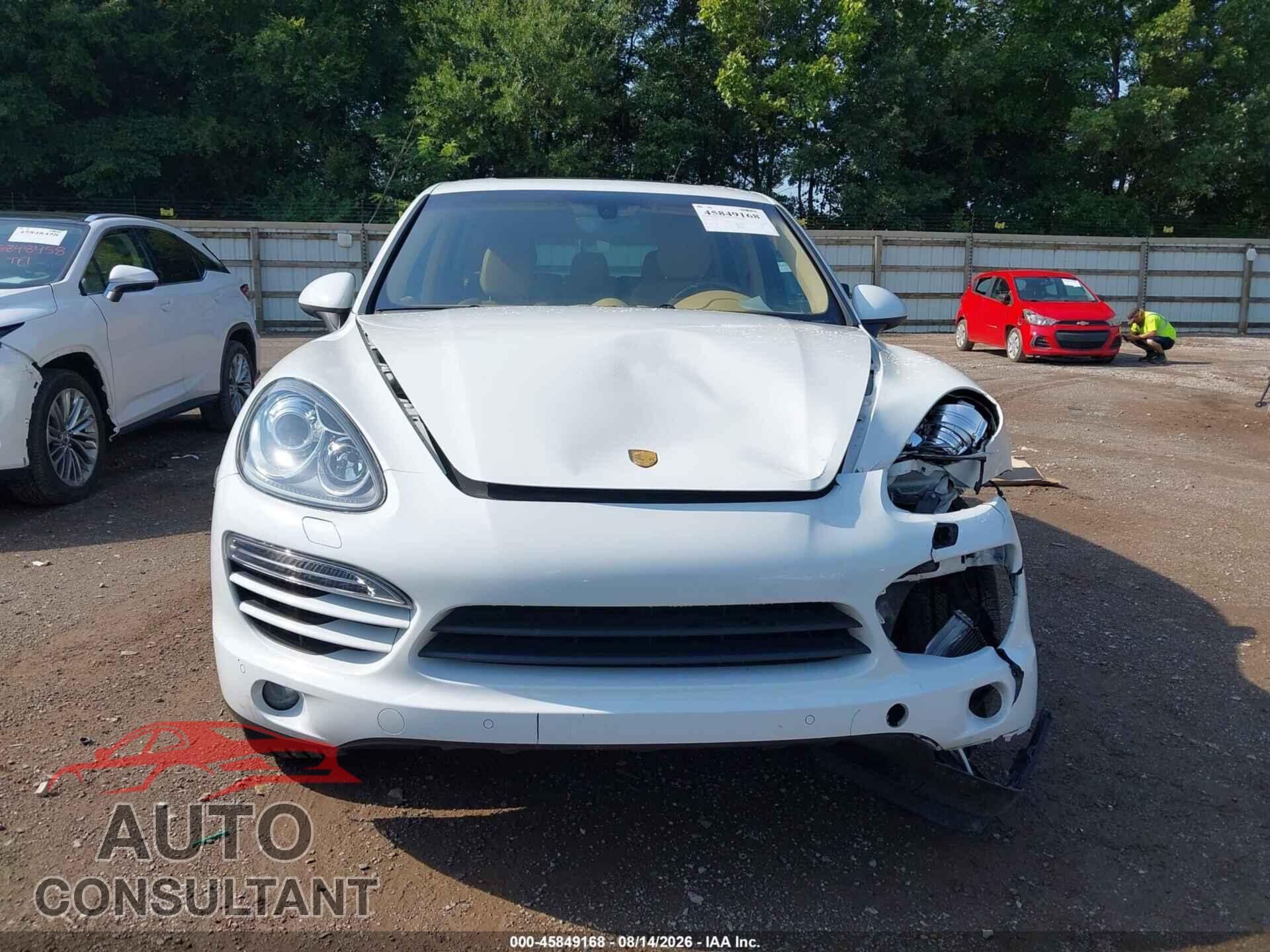 PORSCHE CAYENNE 2014 - WP1AF2A29ELA34621