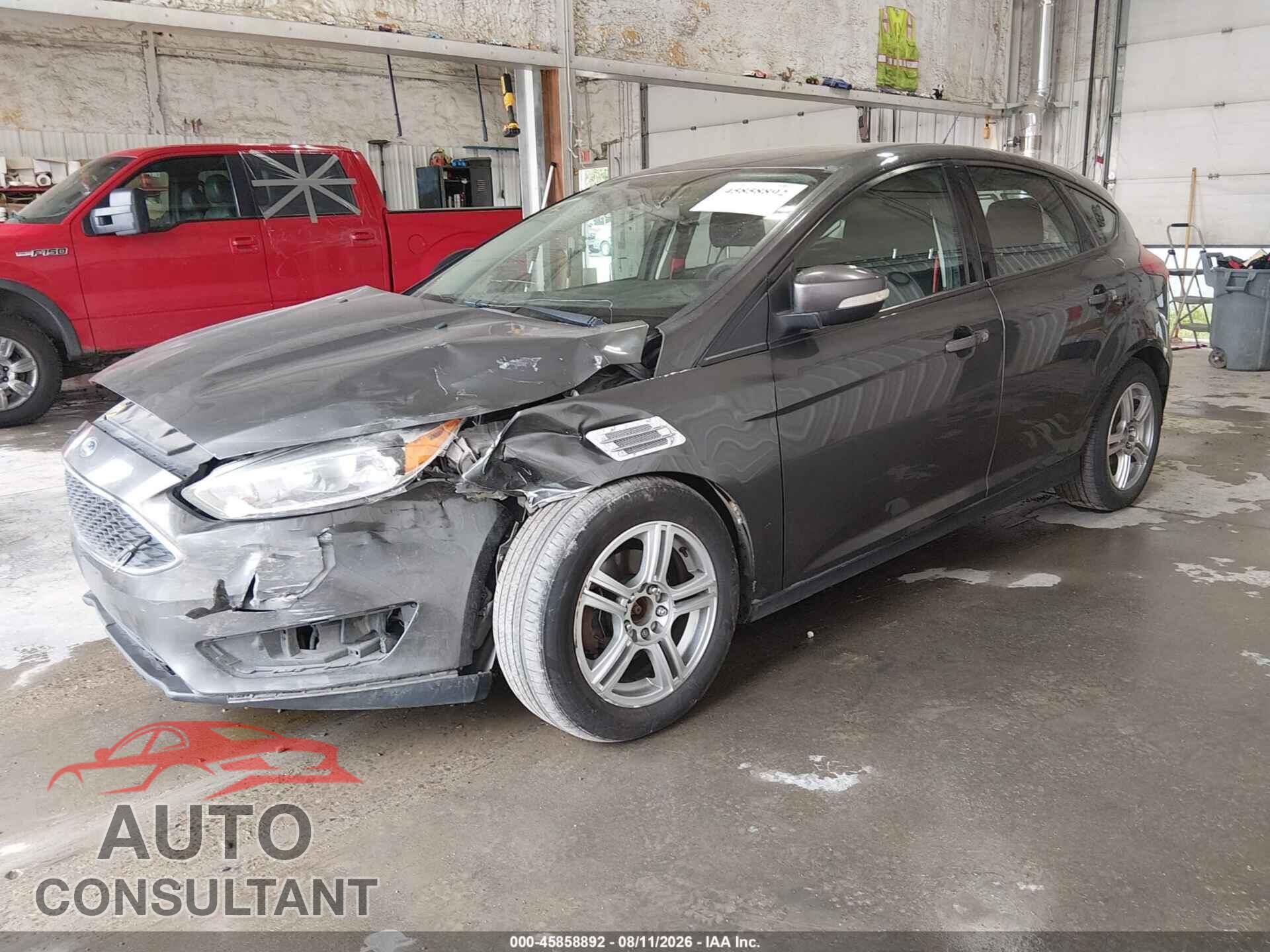 FORD FOCUS 2017 - 1FADP3K26HL231899