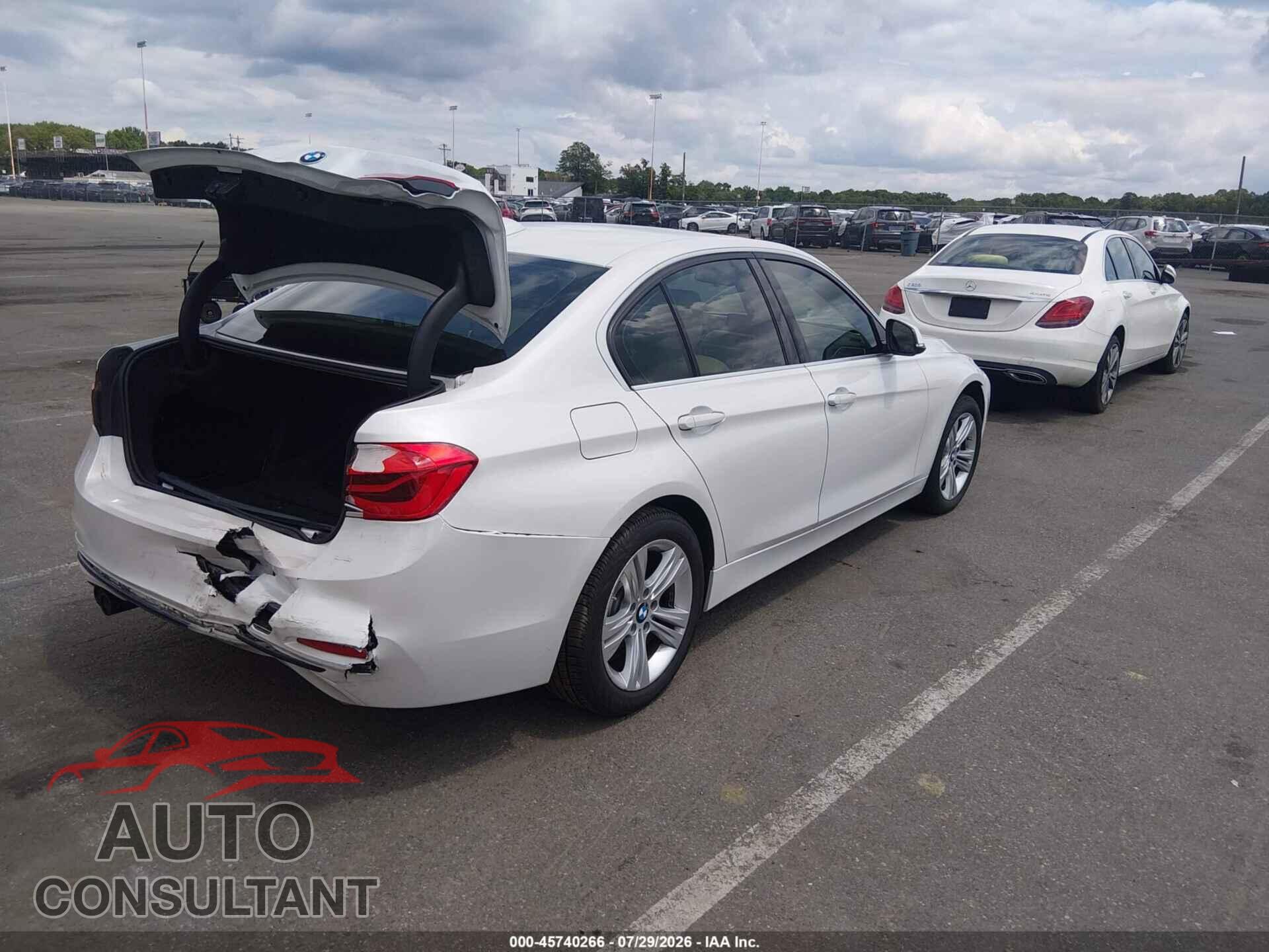 BMW 330I 2018 - WBA8B9G55JNU99219