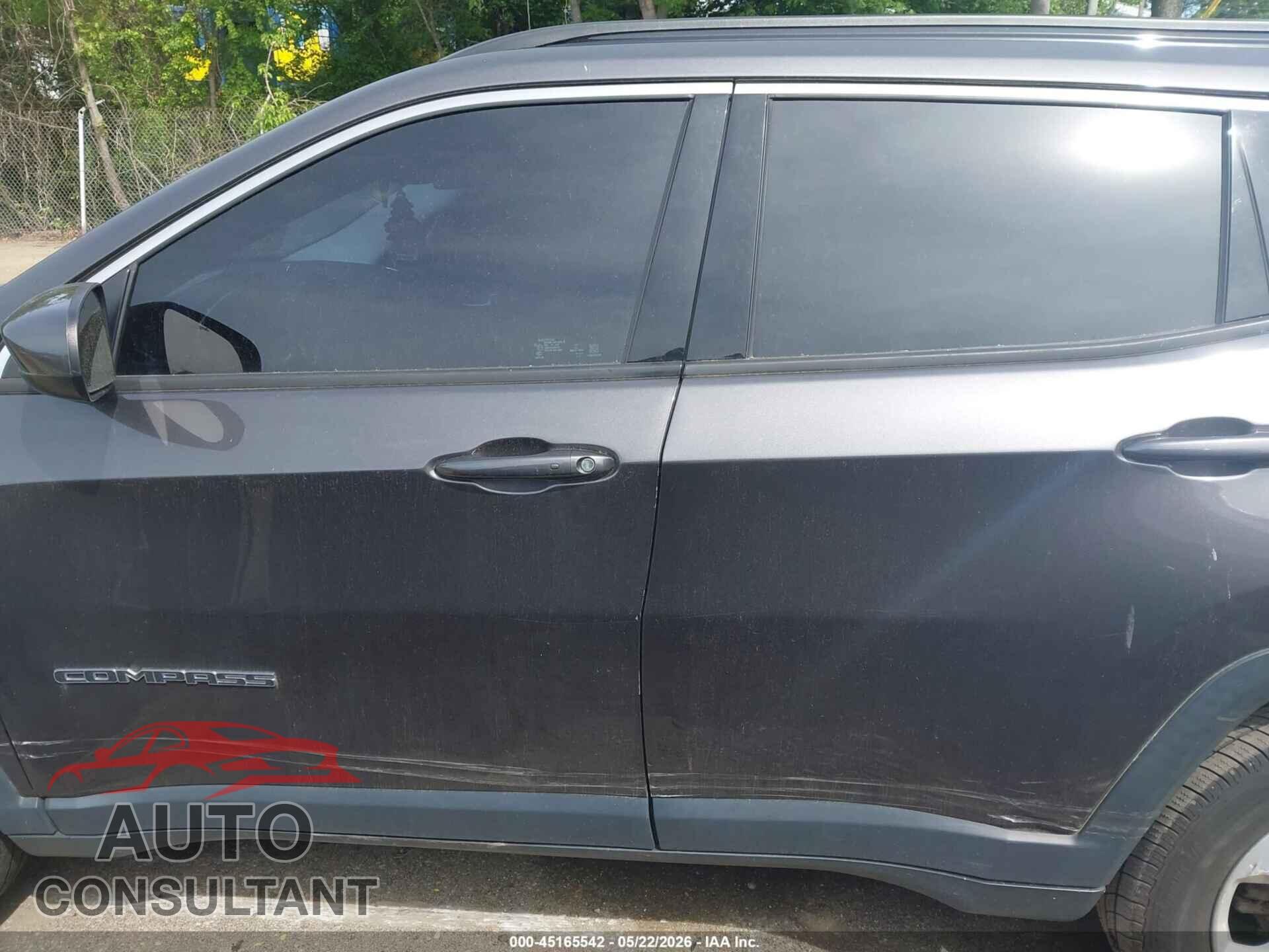 JEEP COMPASS 2019 - 3C4NJDBB7KT670112
