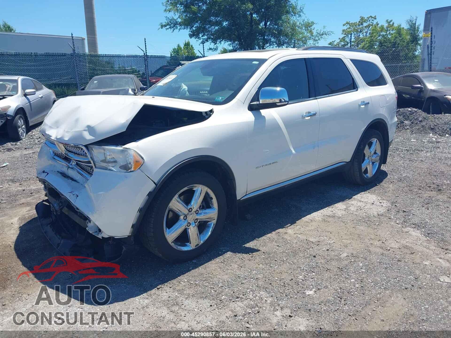 DODGE DURANGO 2012 - 1C4SDJET8CC130844