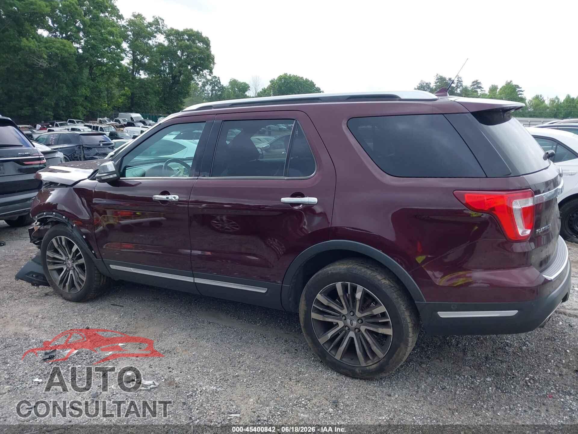 FORD EXPLORER 2018 - 1FM5K8HTXJGB76555