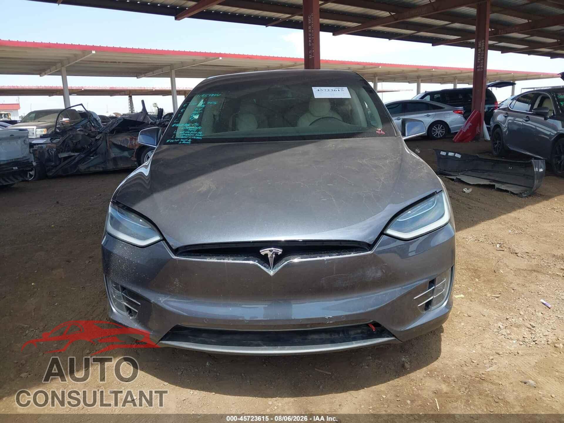 TESLA MODEL X 2018 - 5YJXCBE27JF102233