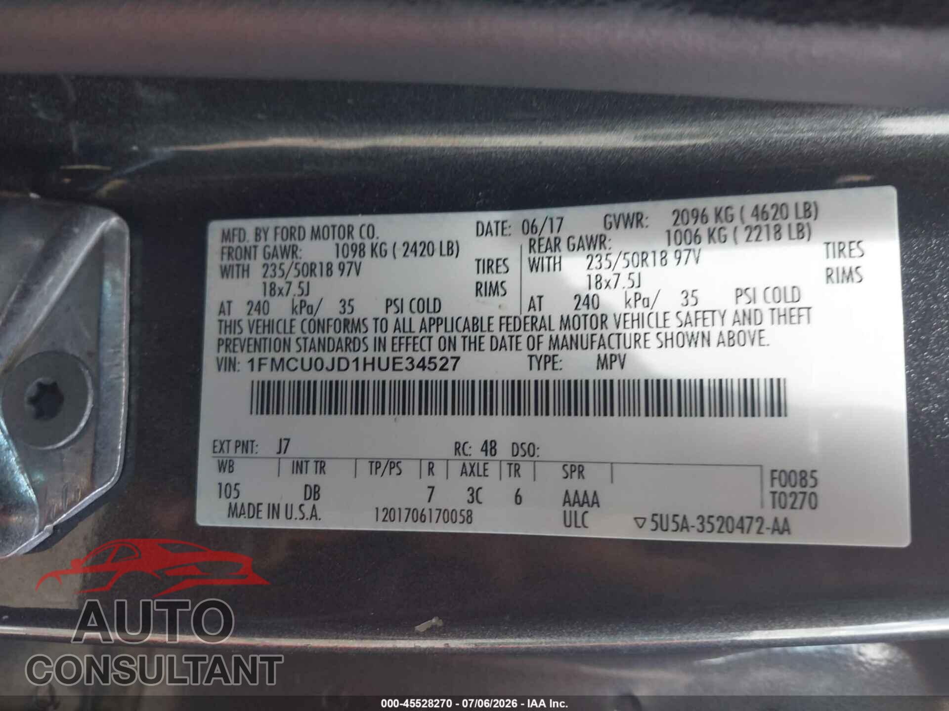 FORD ESCAPE 2017 - 1FMCU0JD1HUE34527