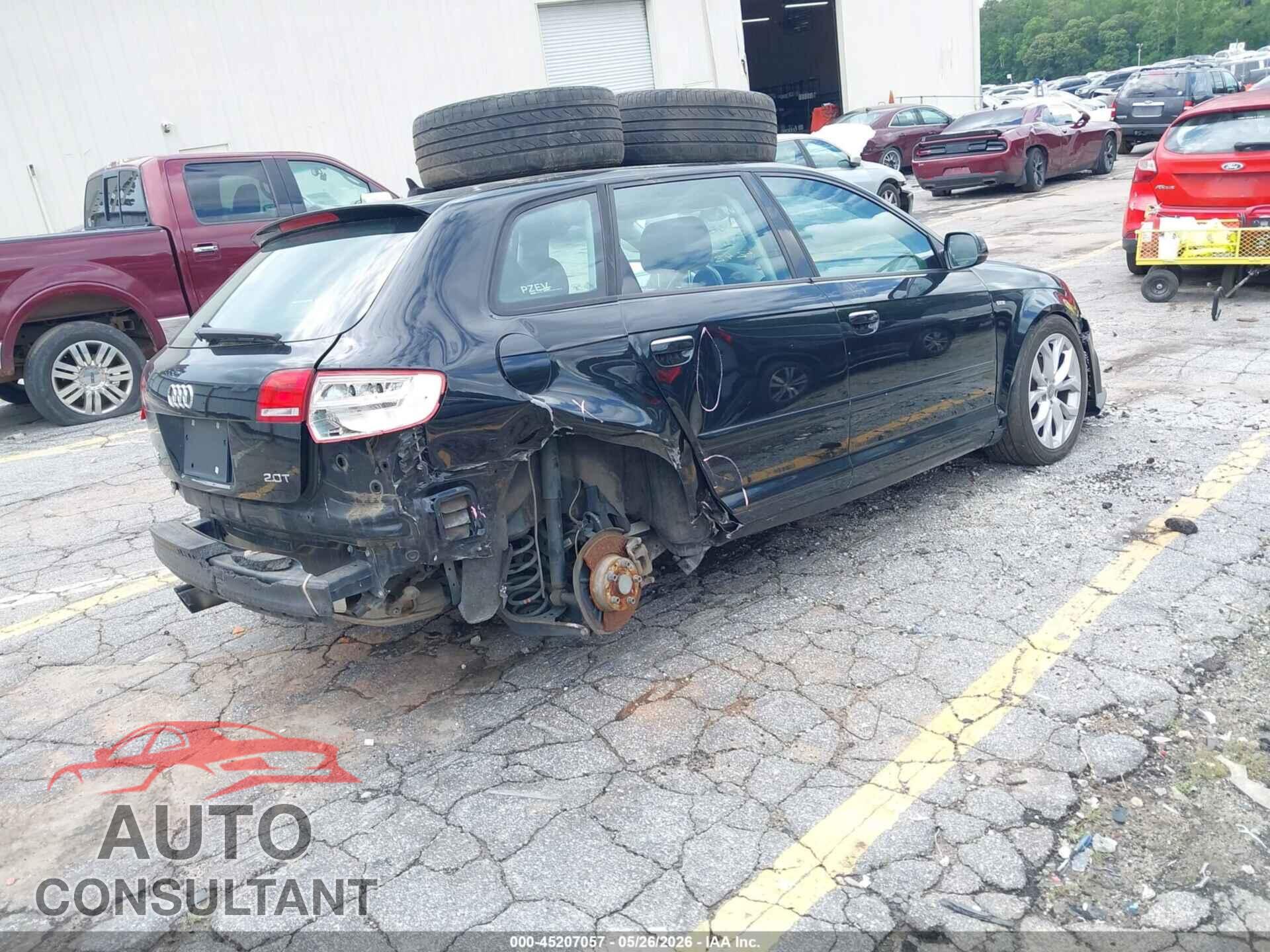 AUDI A3 2012 - WAUFEAFM8CA042424