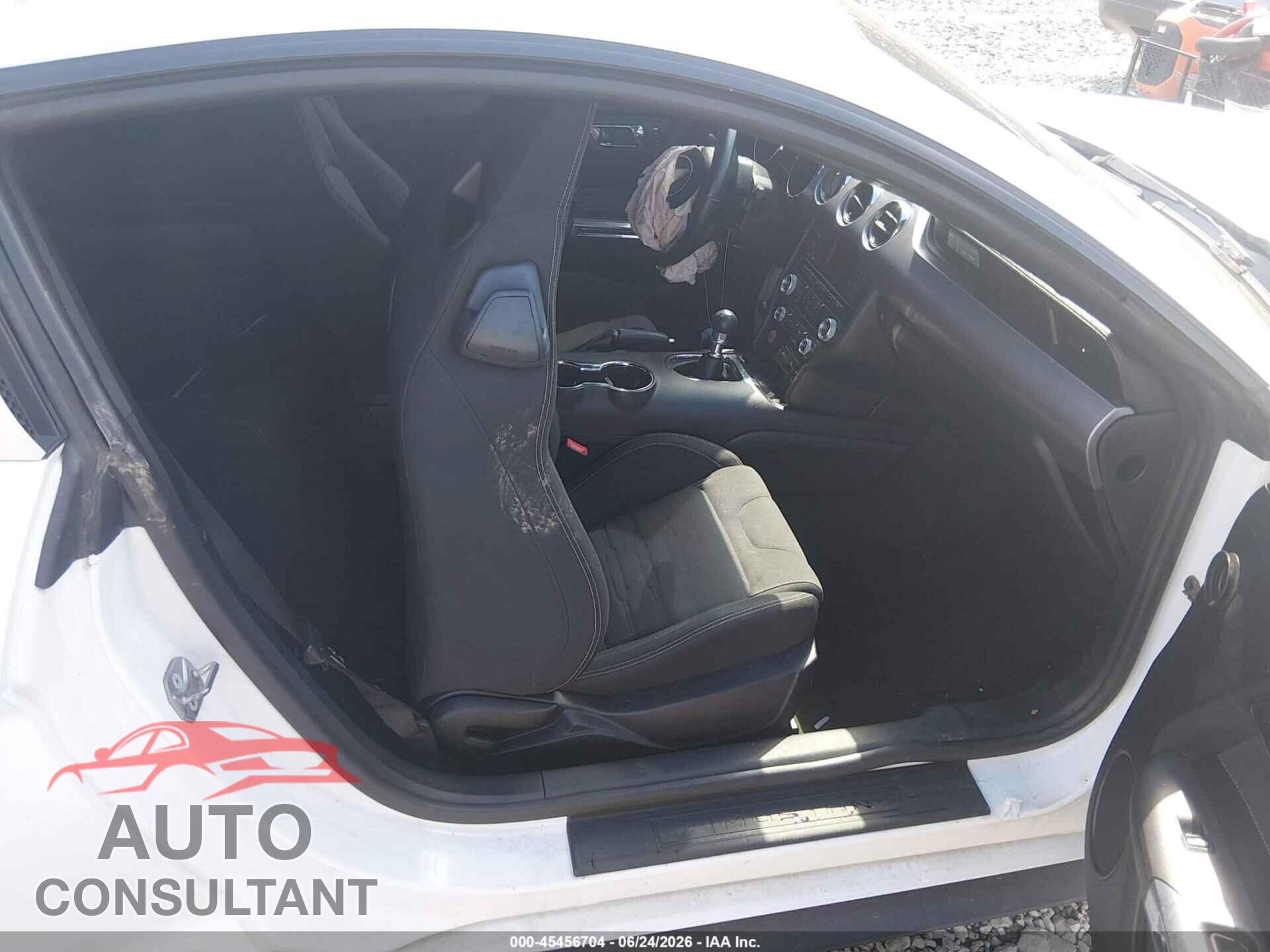 FORD MUSTANG 2016 - 1FA6P8CF2G5266384