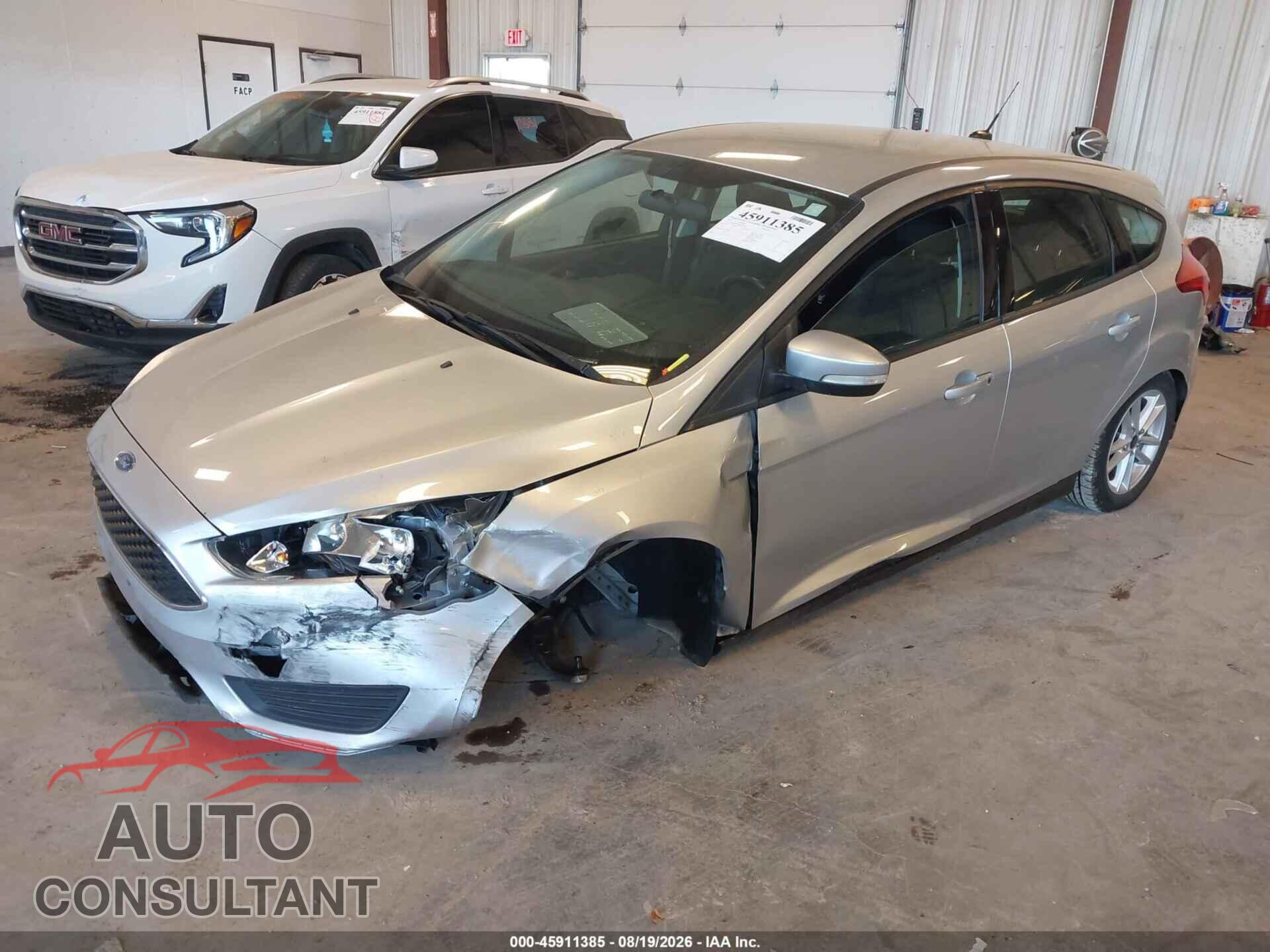 FORD FOCUS 2017 - 1FADP3K21HL203976